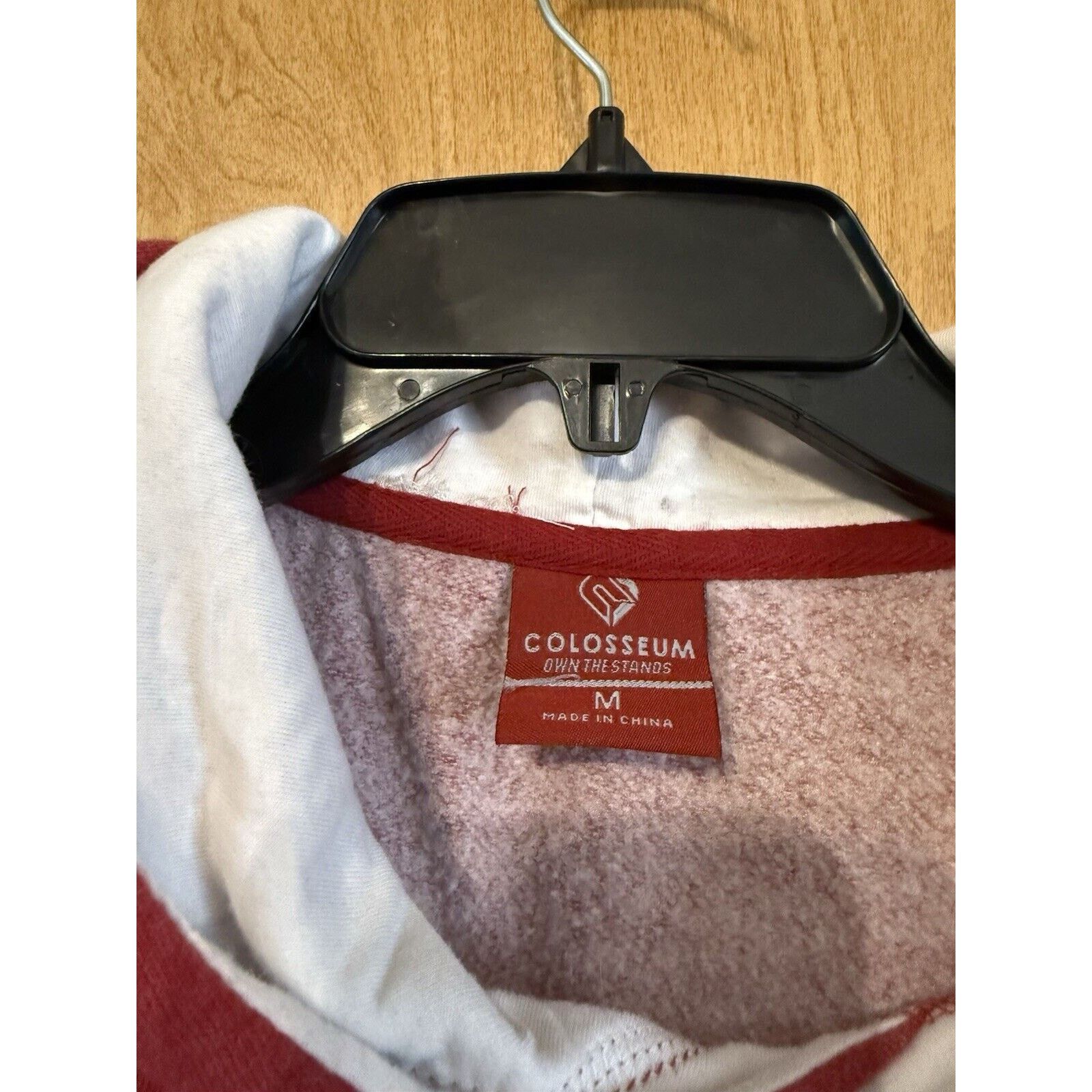 Colosseum Athletics IU Hoodie Women’s Size Medium Size M / US 6-8 / IT 42-44 - 3 Thumbnail