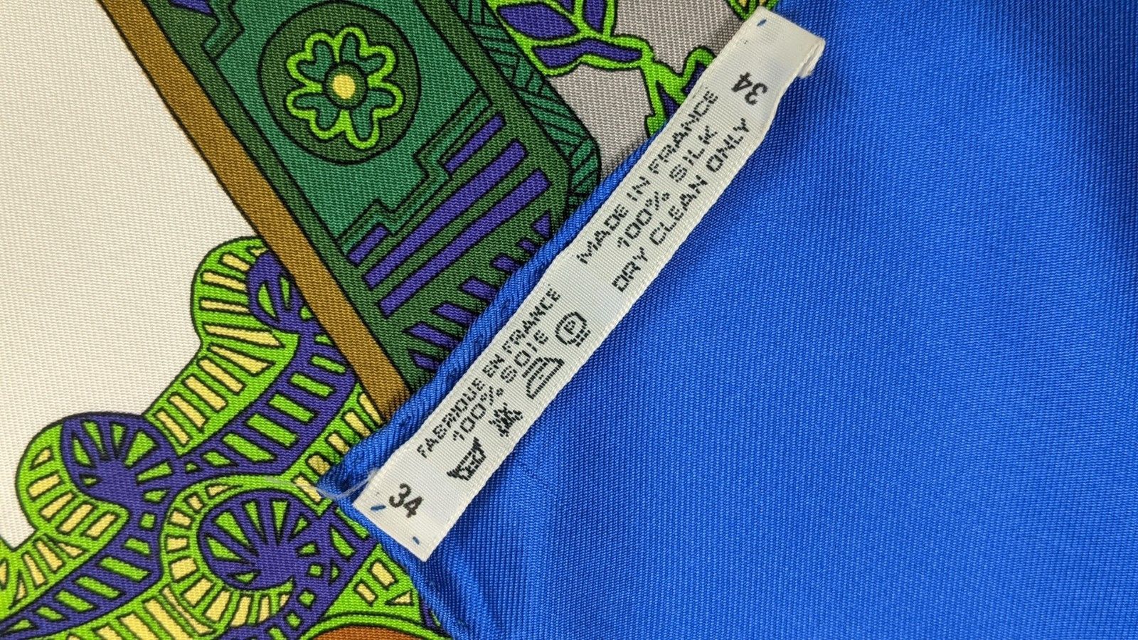 Hermes Hermes Art des Steppes by Annie Faivre Silk Scarf Size ONE SIZE - 9 Thumbnail