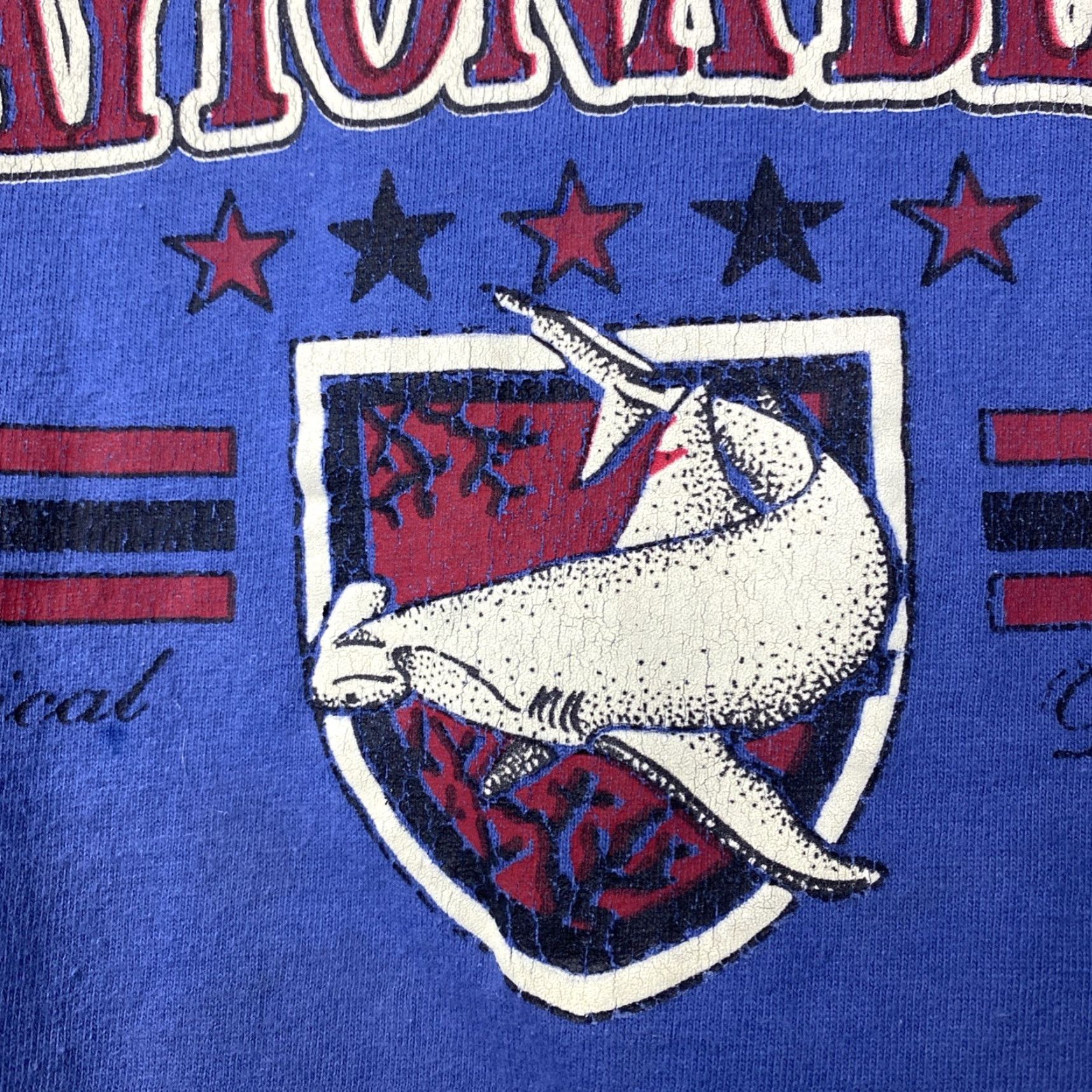 Vintage VINTAGE Dayt ona Beach Florida Stur Tee T Shirt 80s Single Stitch Unisex Adult XL Blue Shark Puff Print 1980s Sportswear/Beach Mens Womens Girls Boys Size US XL / EU 56 / 4 - 2 Thumbnail