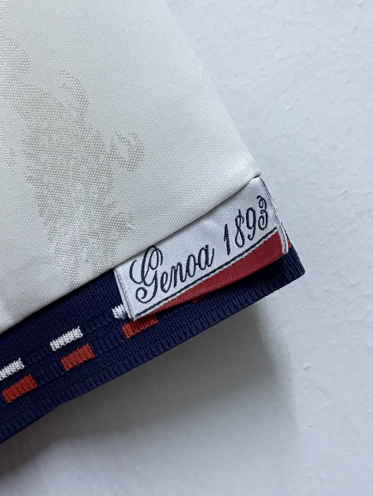 Vintage Vintage 90's Errea Genoa Away - Kazu 11 Football Shirt Size US L / EU 52-54 / 3 - 8 Thumbnail