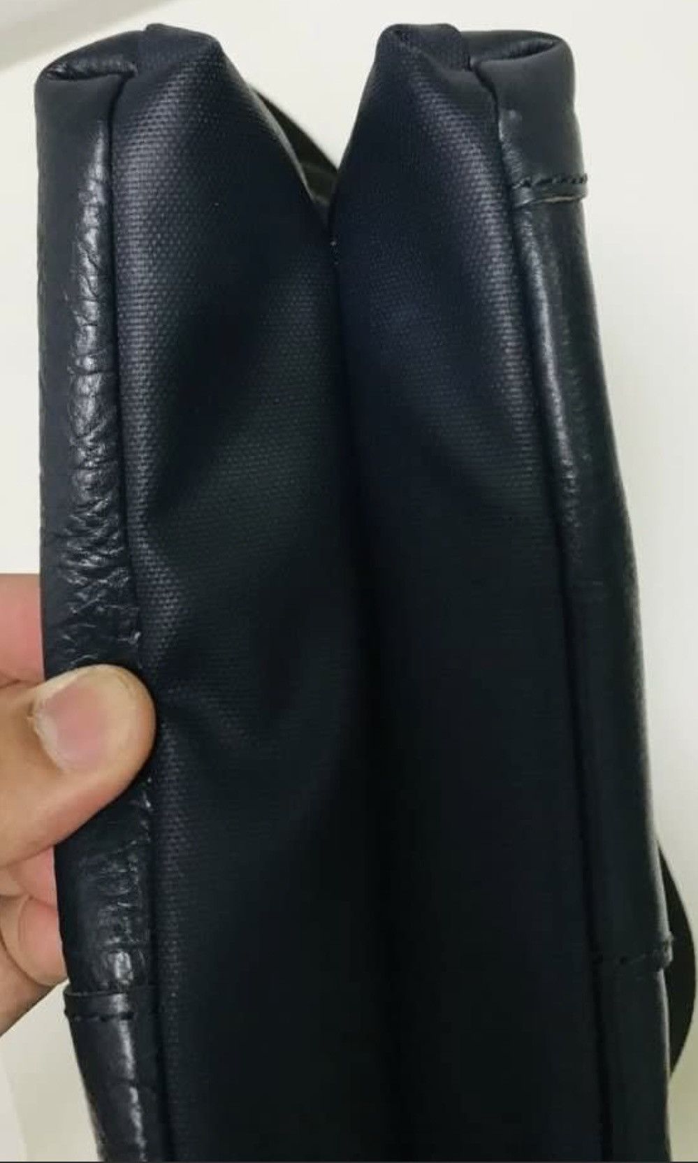 Japanese Brand DUBS DOUBLE LEATHER SLING BAG Size ONE SIZE - 7 Thumbnail
