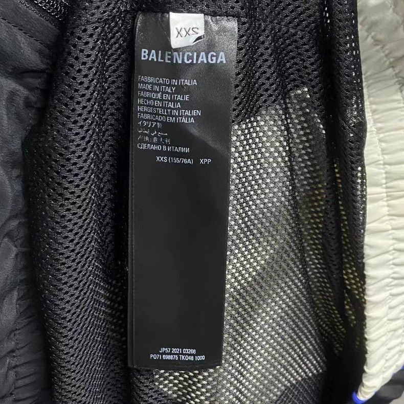 Balenciaga Balenciaga Black and White Logo Jacket by Balenciaga-2506 Size US XXS / EU 40 - 5 Thumbnail