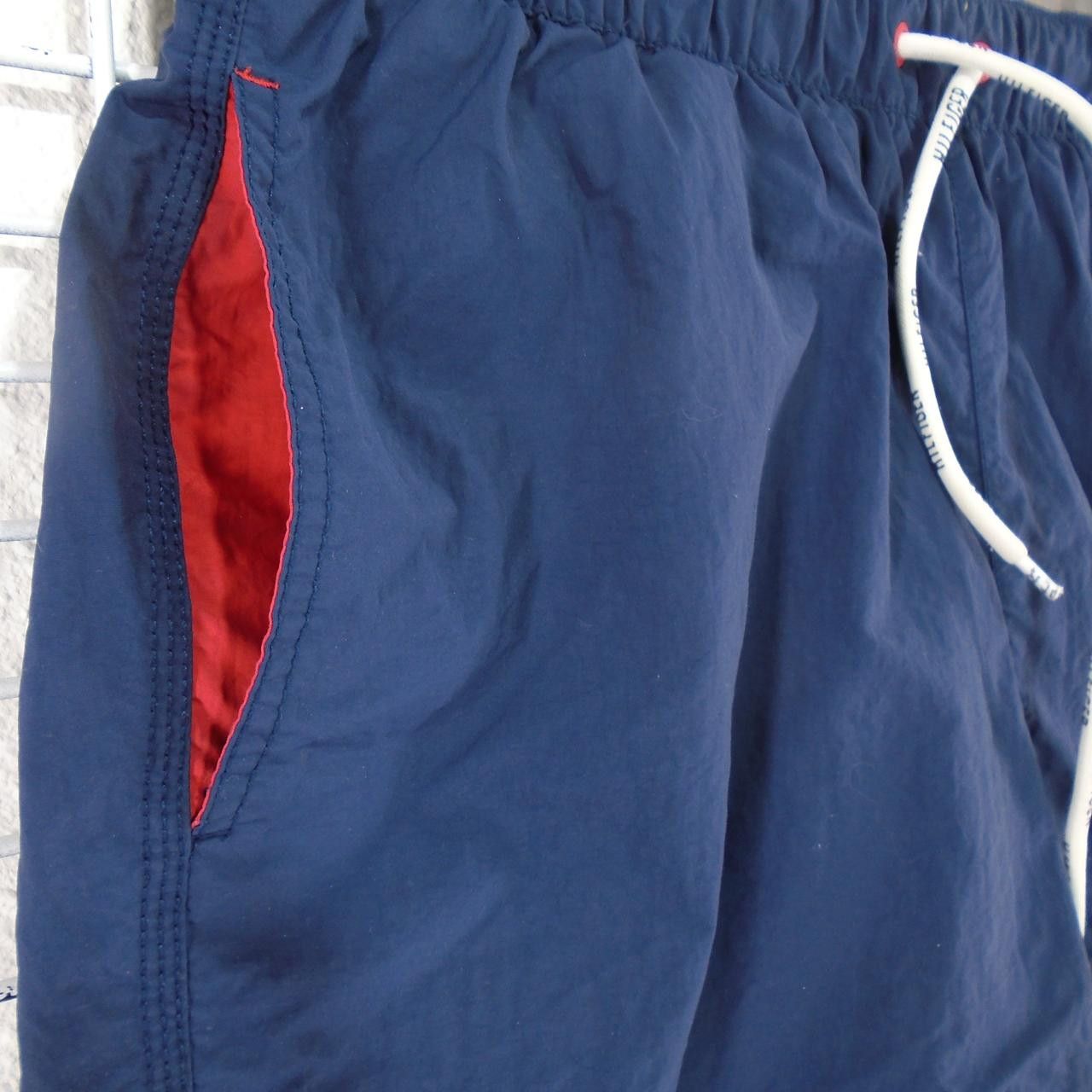 Tommy Hilfiger Men's Shorts Tommy Hilfiger Size US 34 / EU 50 - 4 Thumbnail