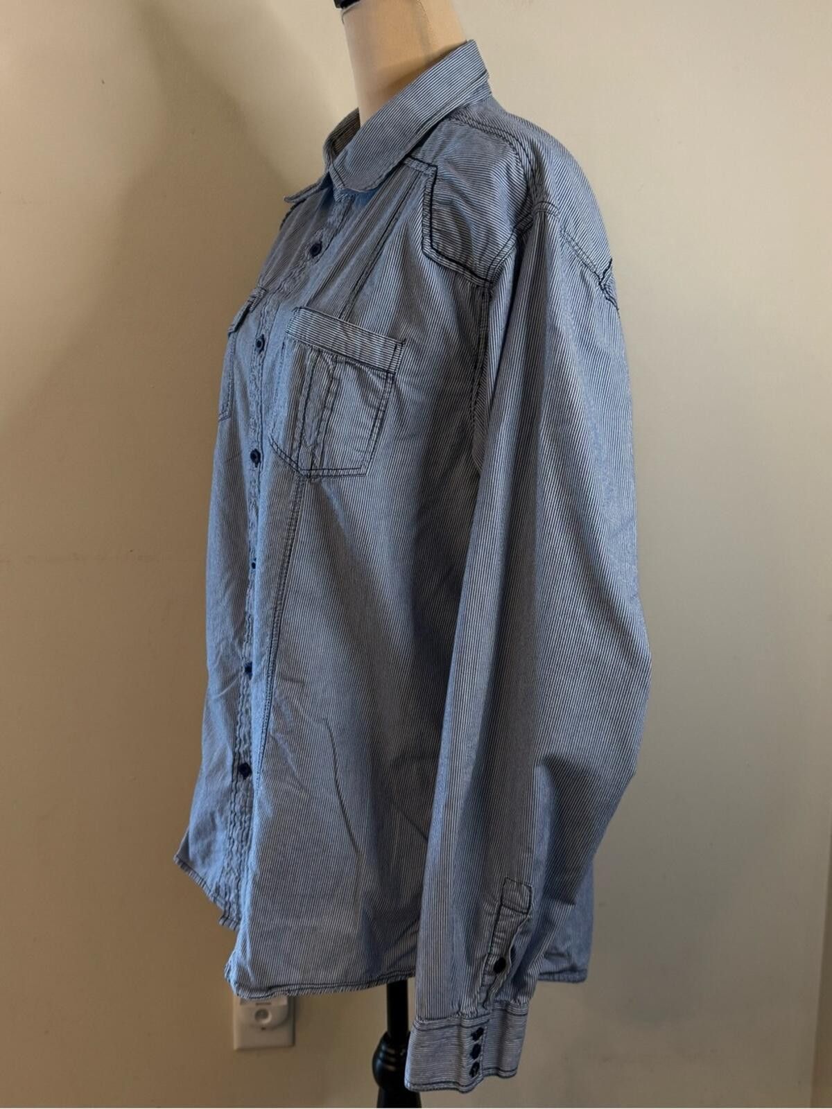 Eighty Eight Eighty Eight Platinum button up blue white striped SZ XXL Size US XXL / EU 58 / 5 - 4 Thumbnail