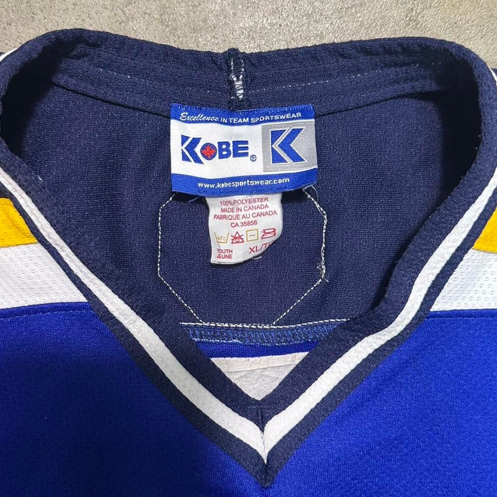 NHL Vintage 90s All Embroidered Hockey Jersey Mens Large Blue Size US L / EU 52-54 / 3 - 3 Thumbnail