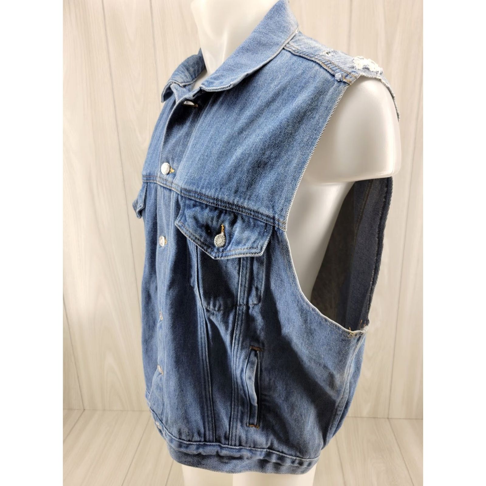 Vintage VINTAGE Snowmobile Capital West Yellowstone Jean Jacket Vest USA Large Blue Denim Mens Jacket Vest USA Size US 33 - 3 Thumbnail