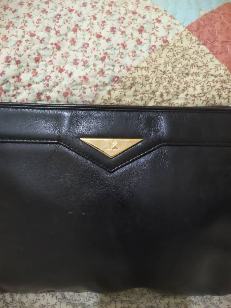 Japanese Brand Vintage Mr.Junko leather Clucth bag Rare Pattern Size ONE SIZE - 9 Thumbnail