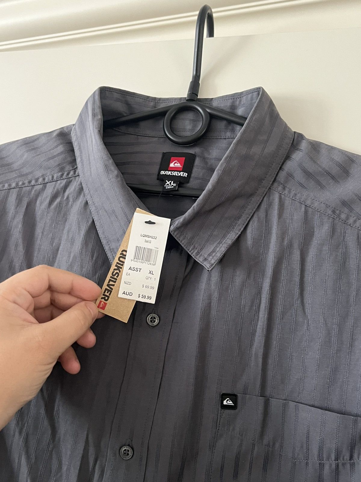 Quiksilver Vintage Quiksilver Surf Shirt Size XL Size US XL / EU 56 / 4 - 7 Thumbnail
