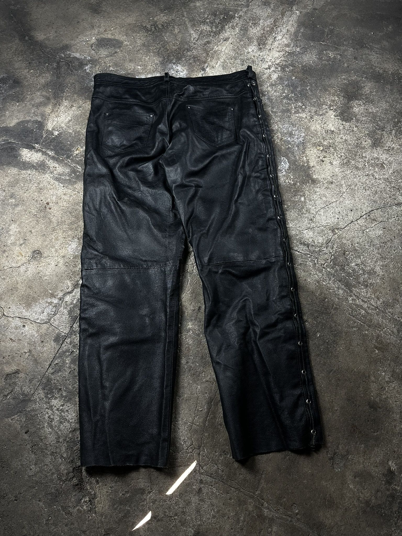 Vintage Vintage Avant Garde Leather Oversized Cowboy Biker Pants Size US 42 / EU 58 - 5 Thumbnail