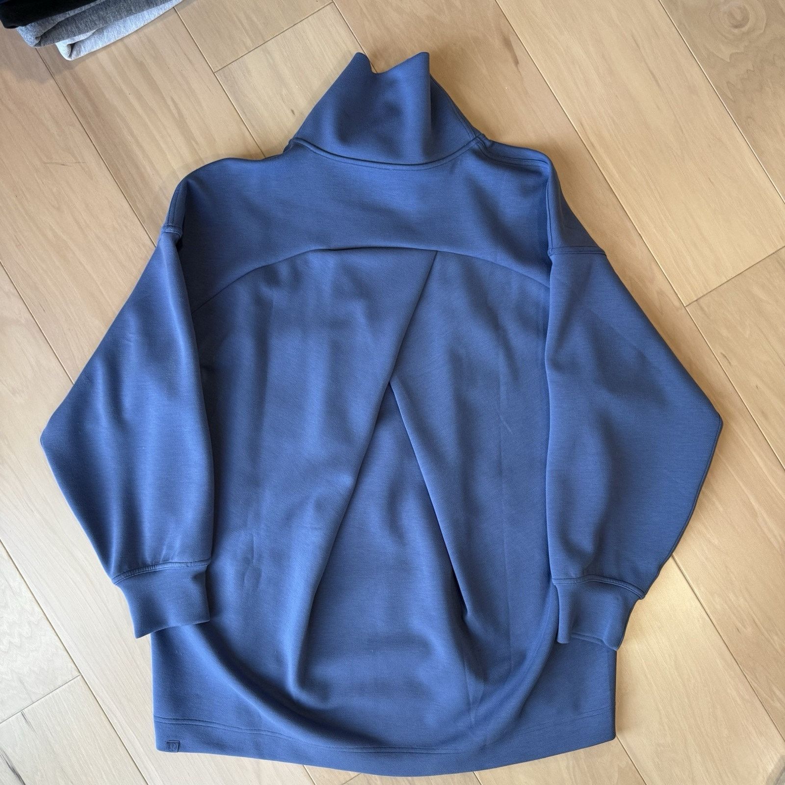 Lululemon Lululemon Modal Blend Turtleneck Tunic 10 Blue Workout Comfy Size L / US 10 / IT 46 - 8 Thumbnail