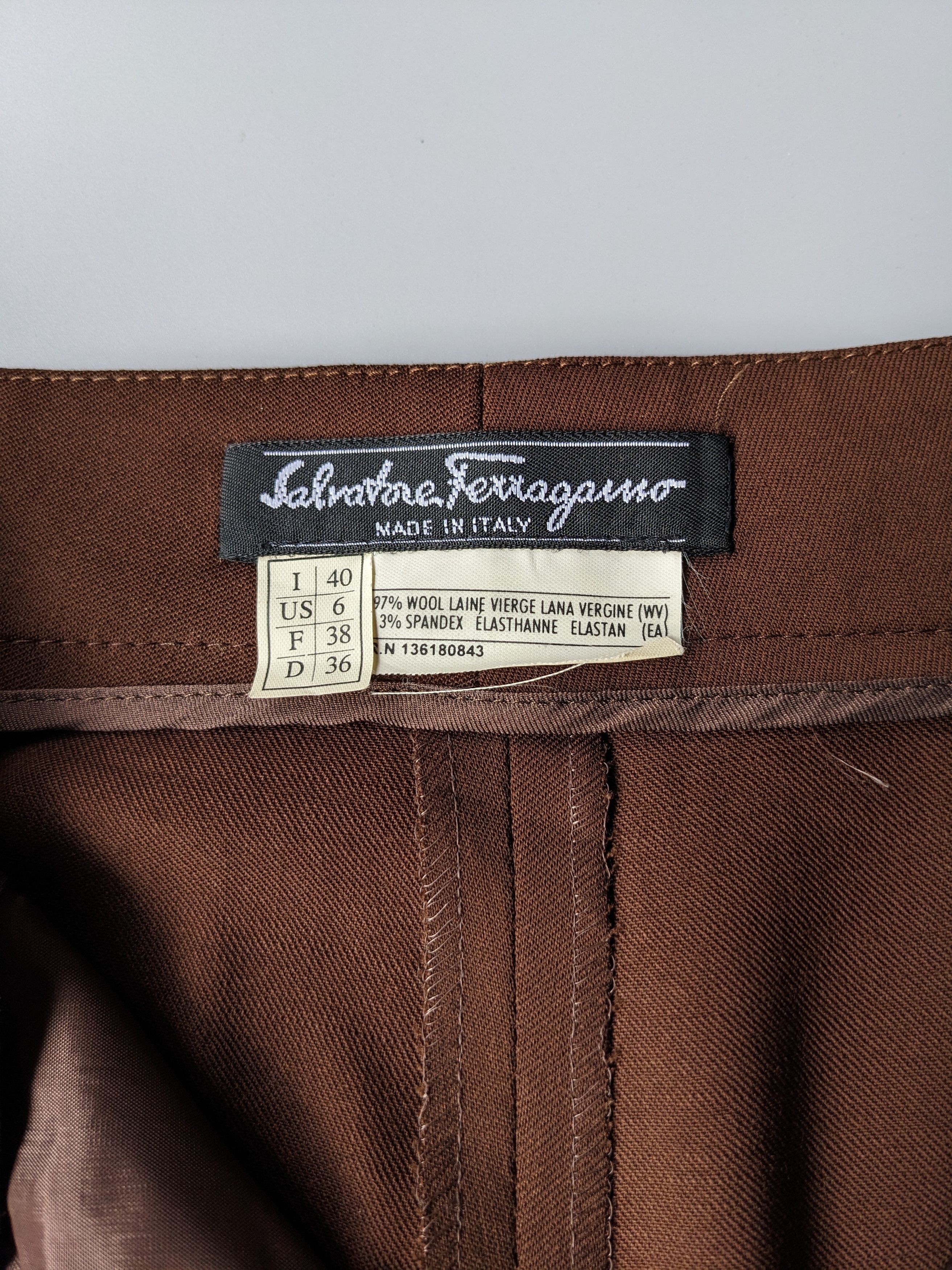 Salvatore Ferragamo Vintage Salvatore Ferragamo brown pant Size 27" / US 4 / IT 40 - 4 Thumbnail