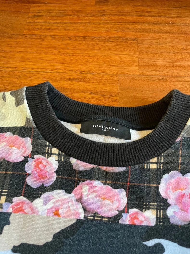 Givenchy Givenchy 14ss Flower Patchwork Hoodie, Size S Size US S / EU 44-46 / 1 - 2 Thumbnail
