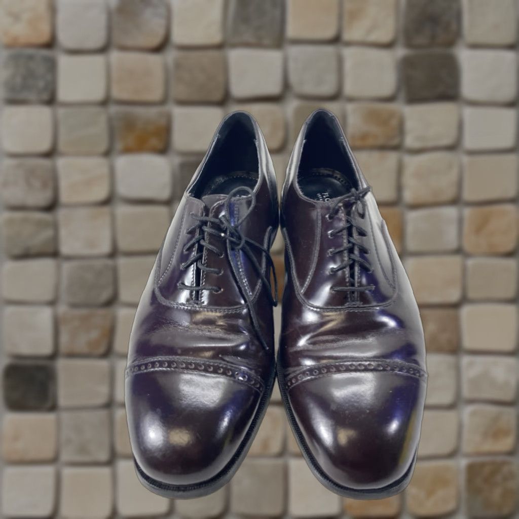 Florsheim **Florsheim Men's 10.5 EEE Burgundy Oxford Cap Toe Leather Shoes** User: **Florsheim Men's 10.5 EEE Burgundy Oxford Cap Toe Leather Shoes** Size ONE SIZE - 1 Thumbnail