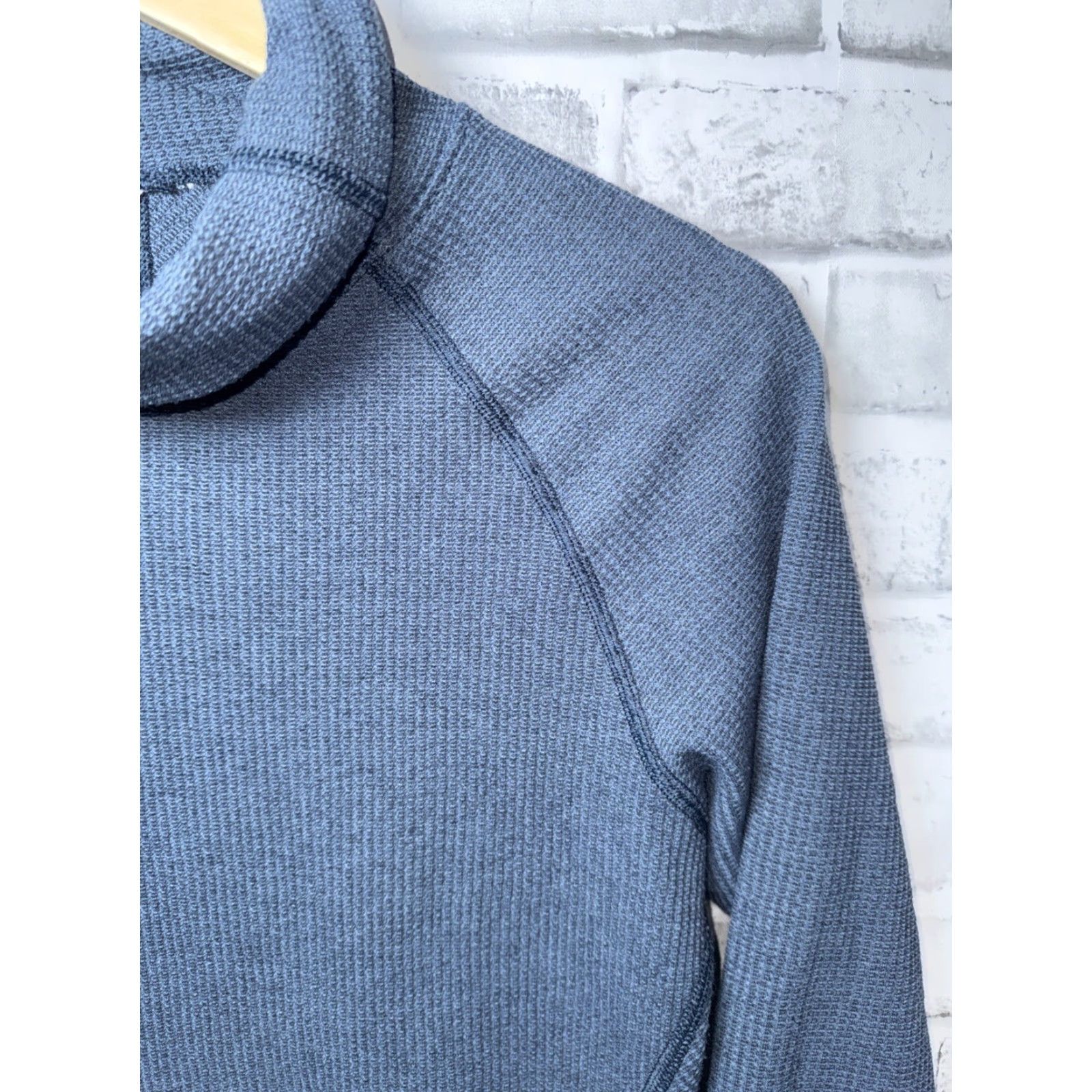Vintage Kuhl Petra Turtleneck Shirt Womens S Blue Long Sleeve Pullover Knit Thermal Casual Everyday Regular Size S / US 4 / IT 40 - 3 Thumbnail