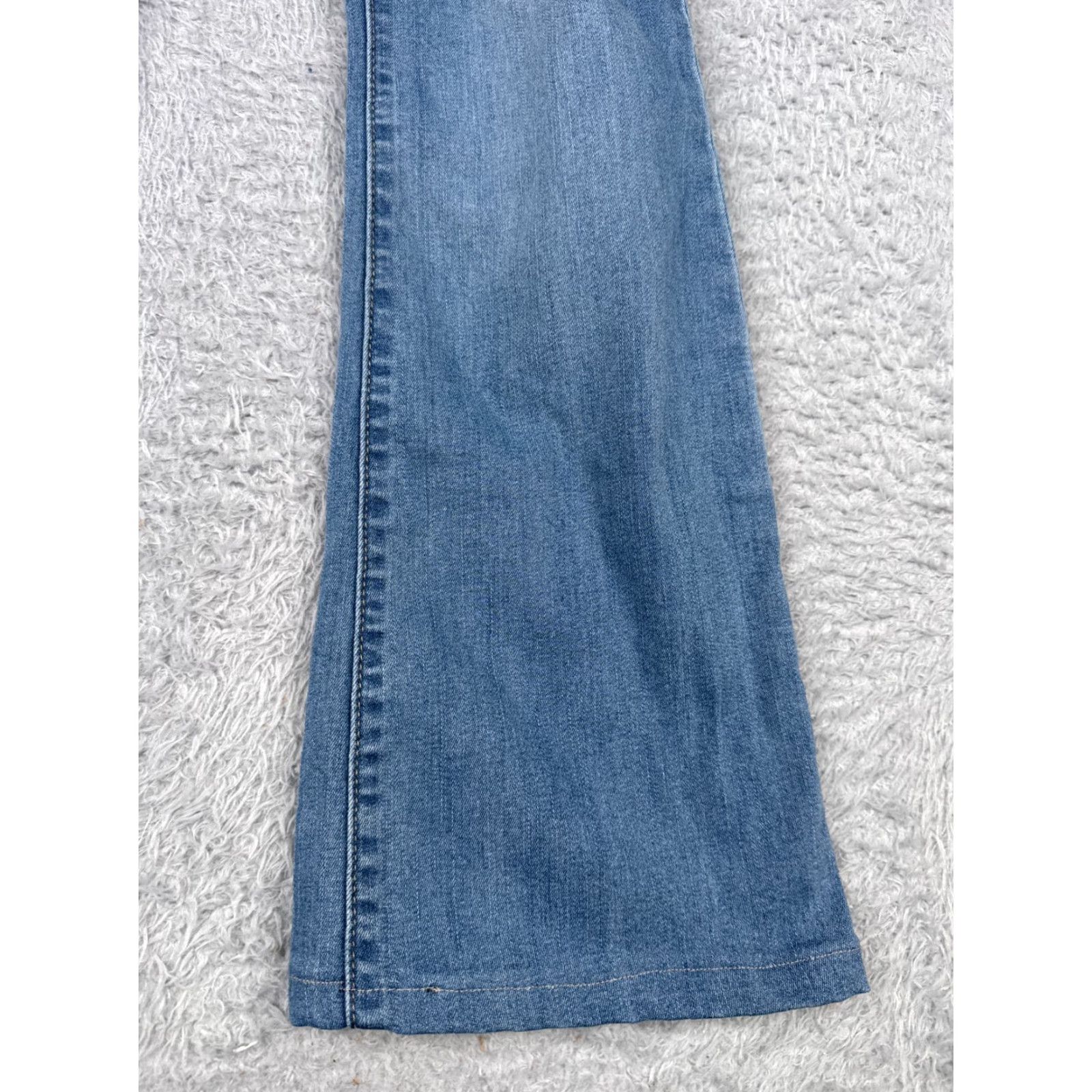 Fashion Nova Fashion Nova Jeans Womens 5 28x31 Blue Denim Flared Distressed Cotton Size 28" / US 6 / IT 42 - 7 Thumbnail