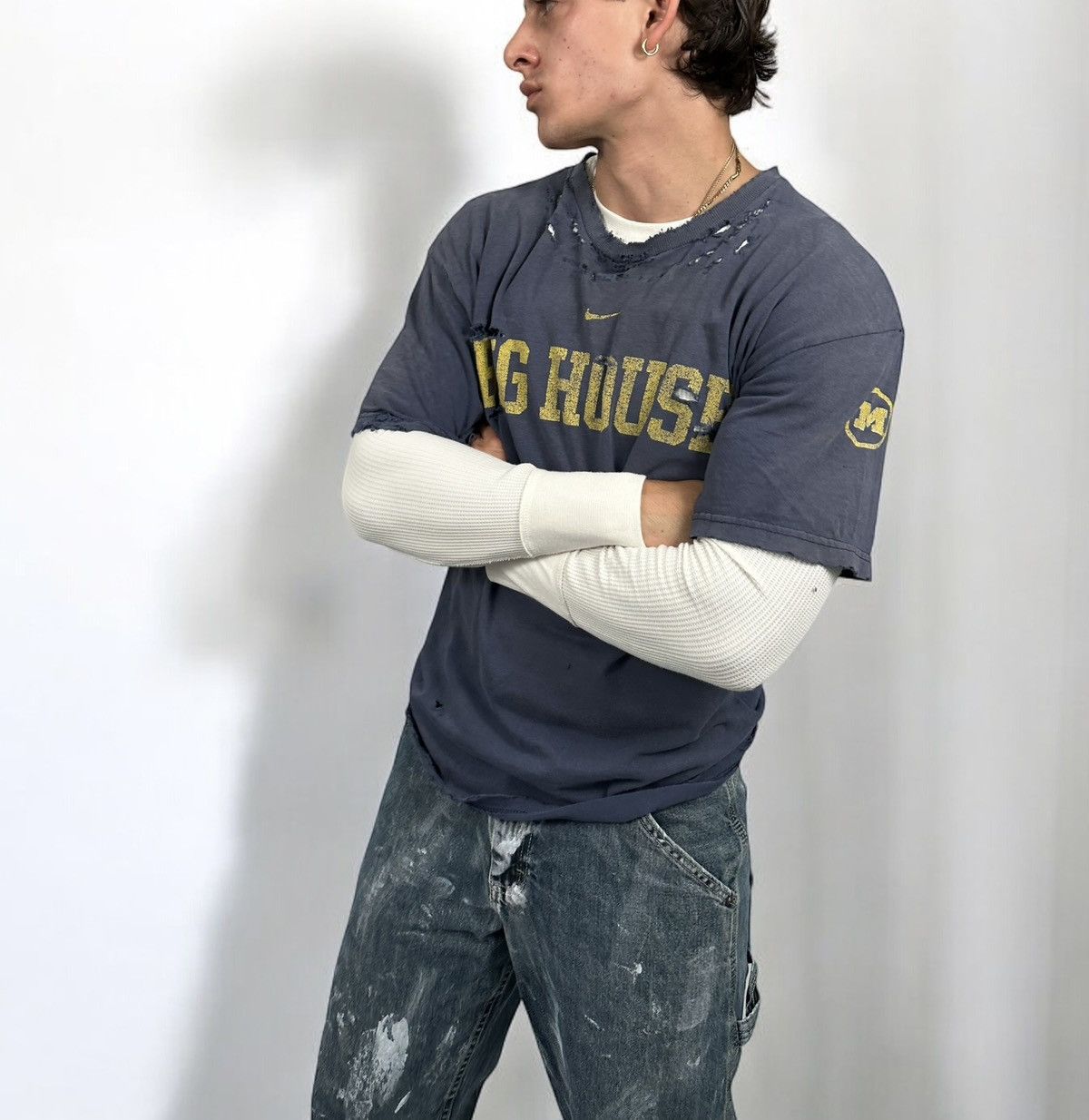 Nike × Vintage Vintage Bighouse Thrashed Nike Michigan Tee Size US M / EU 48-50 / 2 - 9 Thumbnail