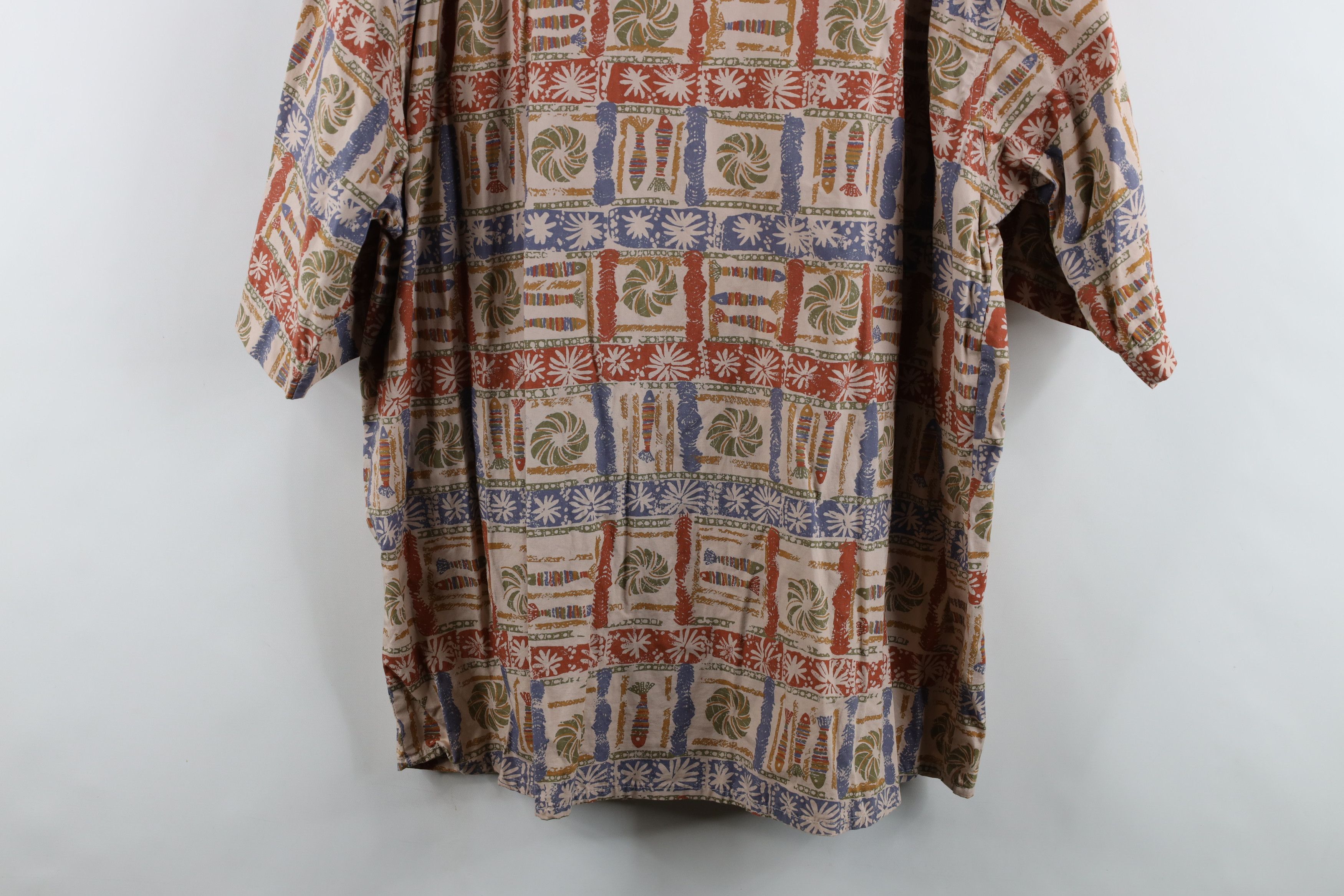 Vintage Vintage 90s Streetwear Fish Camp Collar Button Shirt USA Size US XL / EU 56 / 4 - 11 Thumbnail