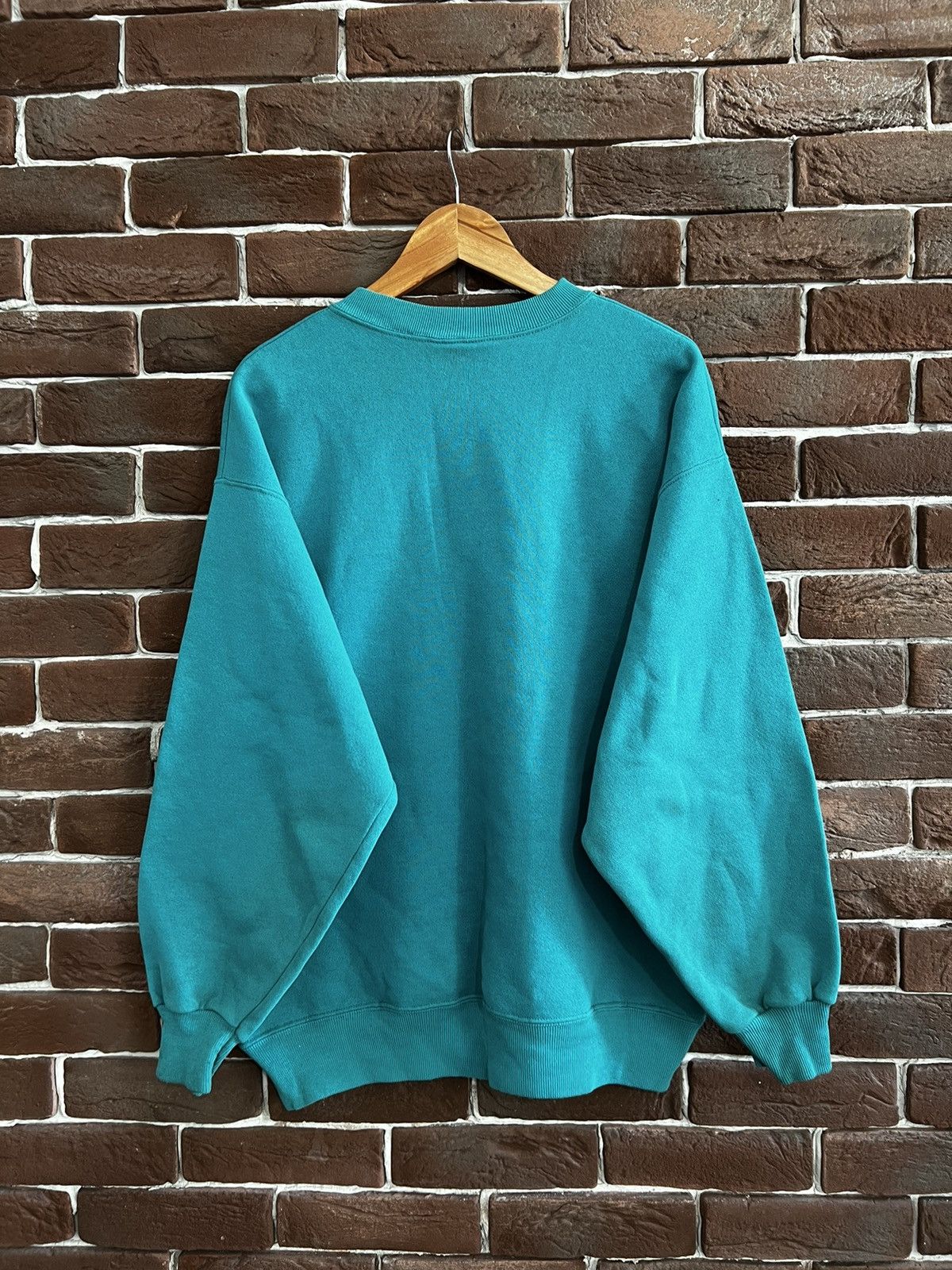 Hanes Rare 90s Vintage Turqoise Hanes XL Blank Crewneck Hype Grail Size US XL / EU 56 / 4 - 2 Thumbnail