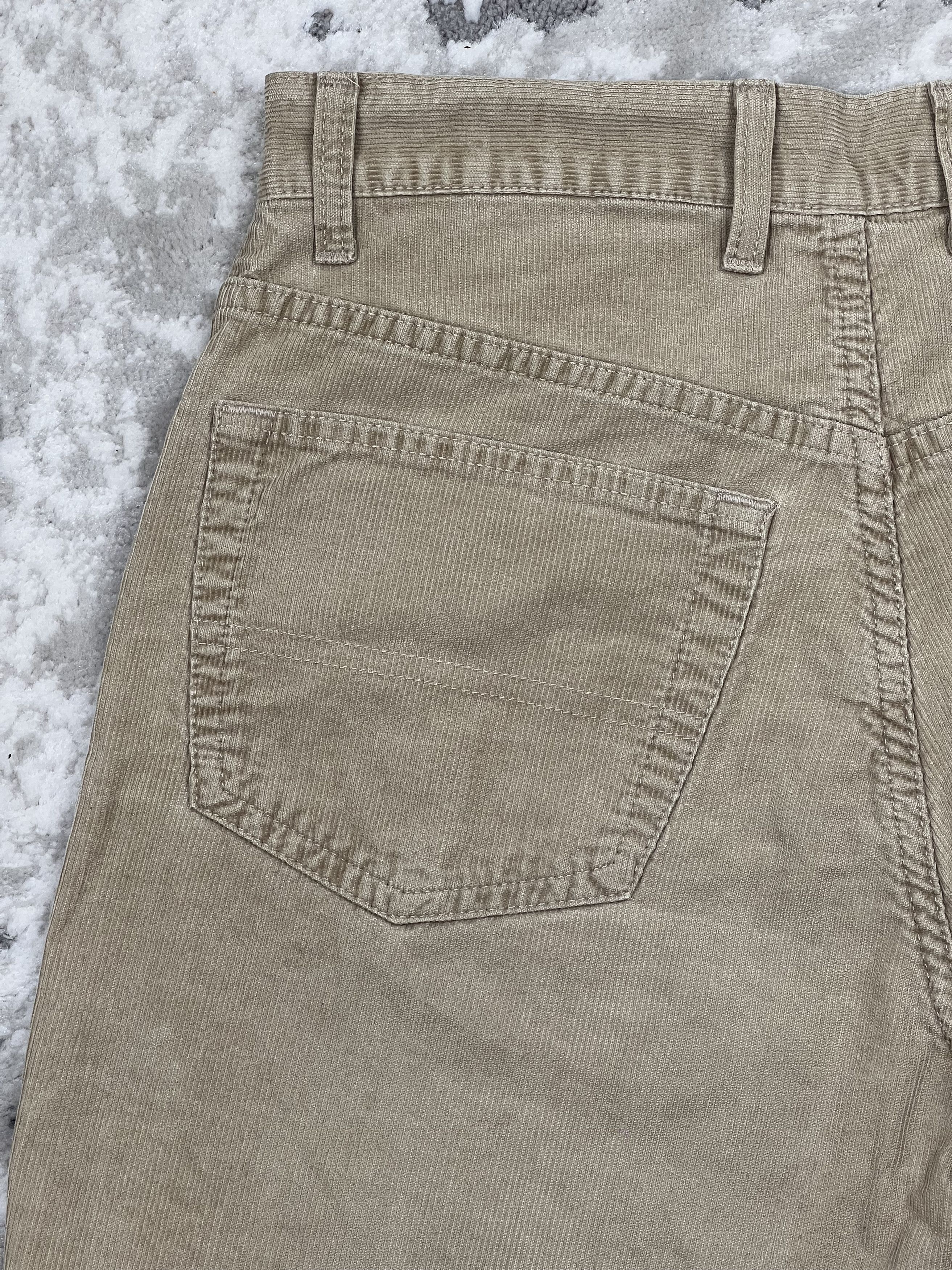 Tommy Hilfiger Tommy Hilfiger Midtown Corduroy Pants Beige W31 Size US 31 - 15 Thumbnail