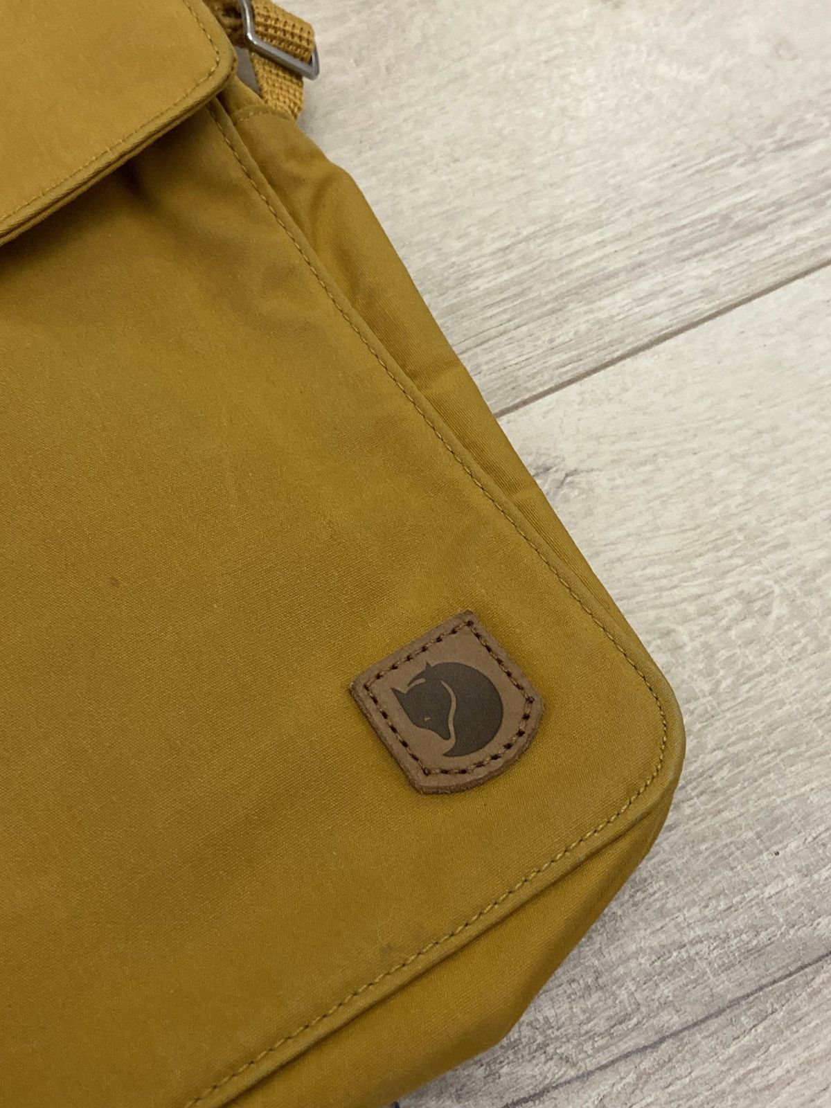 Fjallraven Fjallraven Vintage Bag Messenger Y2K style Hype Size ONE SIZE - 3 Thumbnail