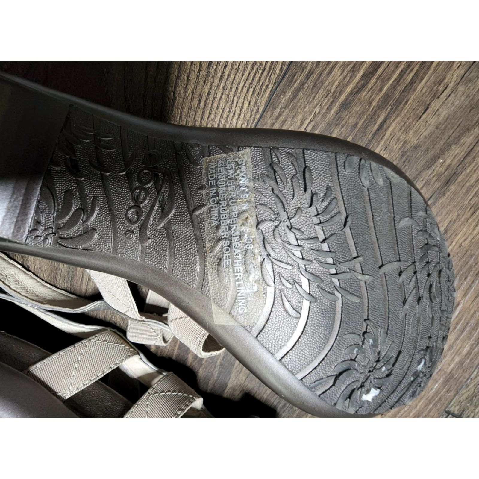 Vintage ABEO Pewter Leather Strappy Sandals GWYNN 9 N Women Adjustable Slingback Block Heel Casual Size US 9 / IT 39 - 5 Thumbnail