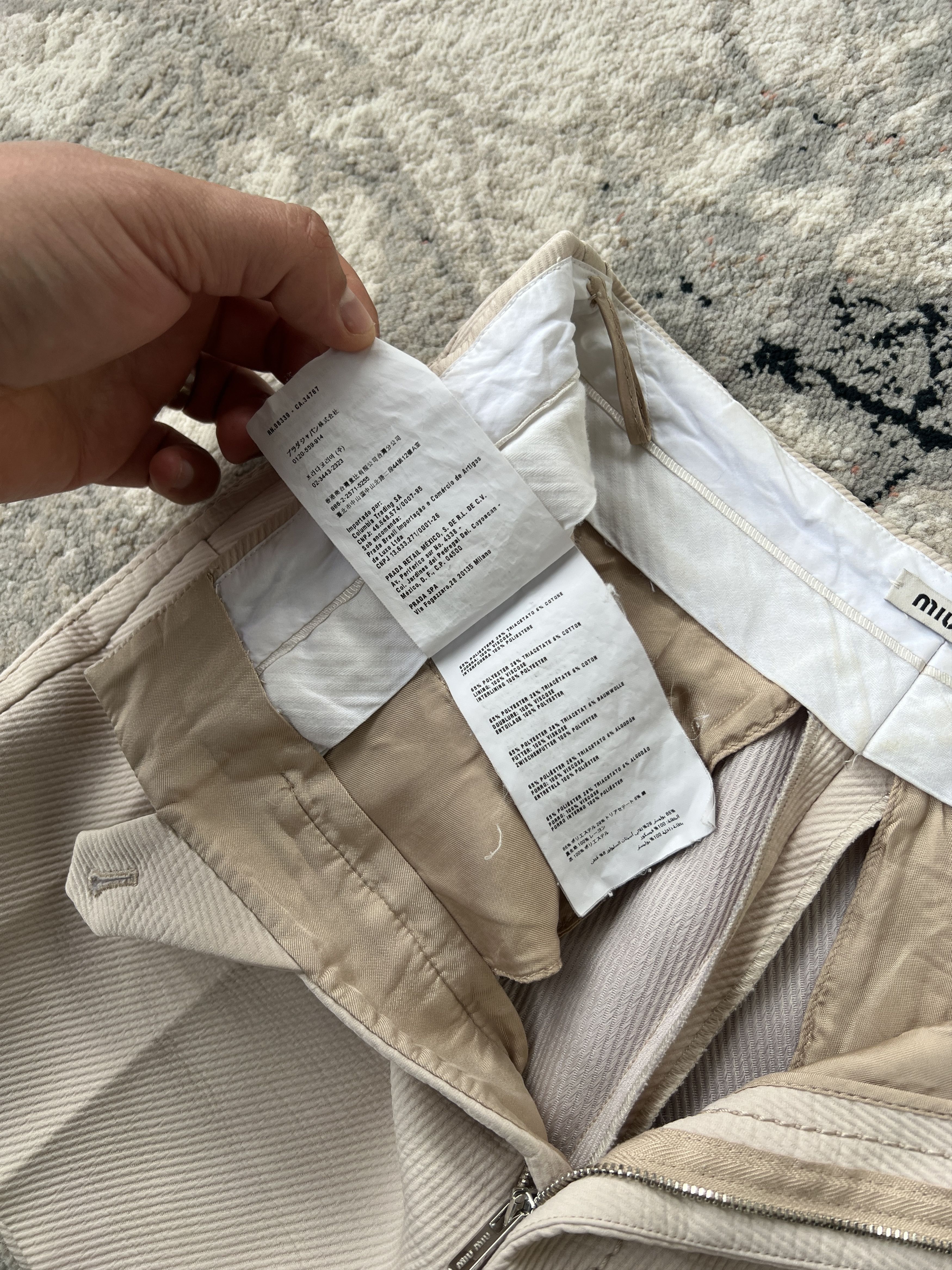 Miu Miu Miu Miu Shorts Size 26" / US 2 / IT 38 - 8 Thumbnail