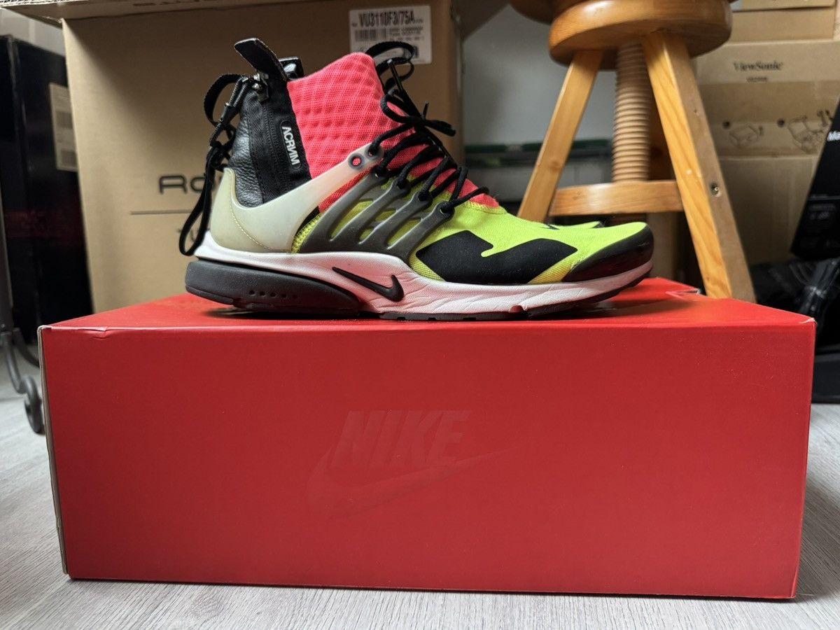Acronym × Nike Nike x Acronym “Volt” Air Presto Size US 8.5 / EU 41-42 - 13 Thumbnail