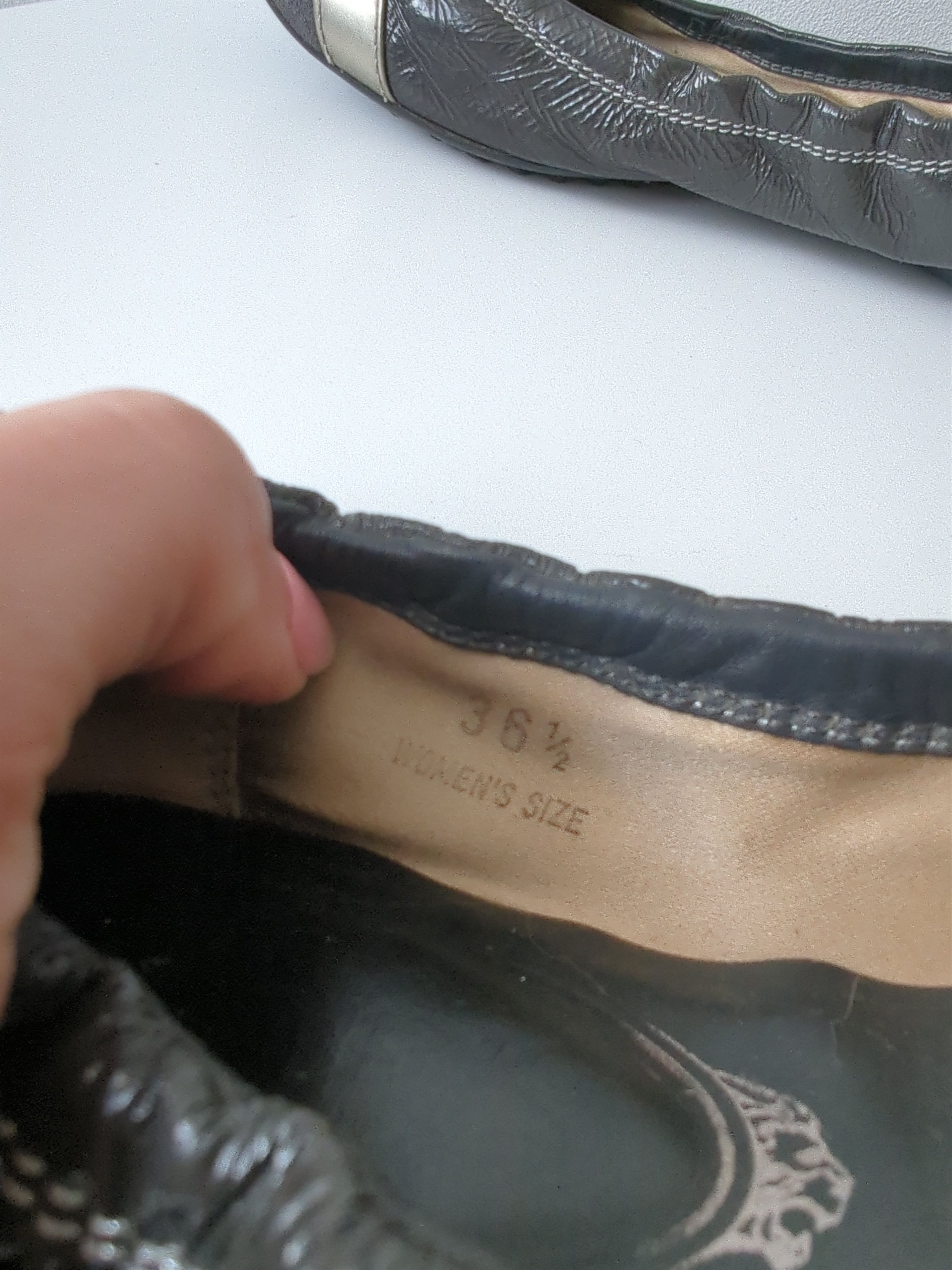 Tod's Tod’s Leather Suede Ballet Flats Grey EU 36.5 US 5.5 Size US 5.5 / IT 35.5 - 10 Thumbnail