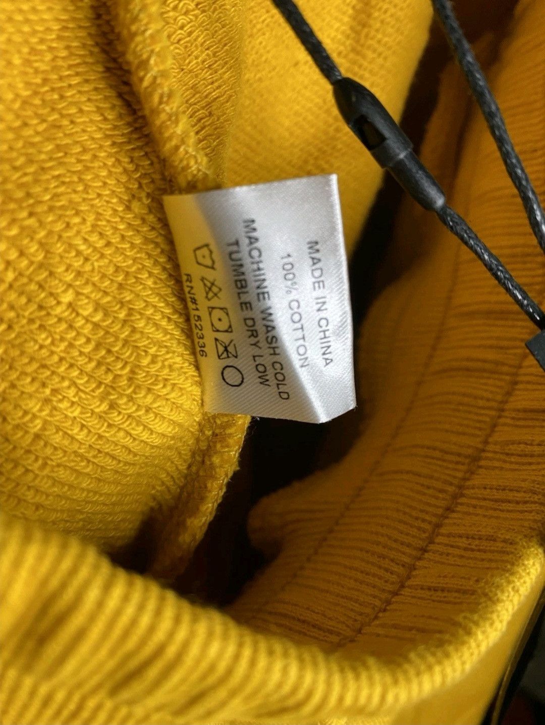 Keiser Clark KEISER CLARK SURFIN' SWEATSHORT CALI YELLOW BLACK Size L Size US 36 / EU 52 - 7 Thumbnail
