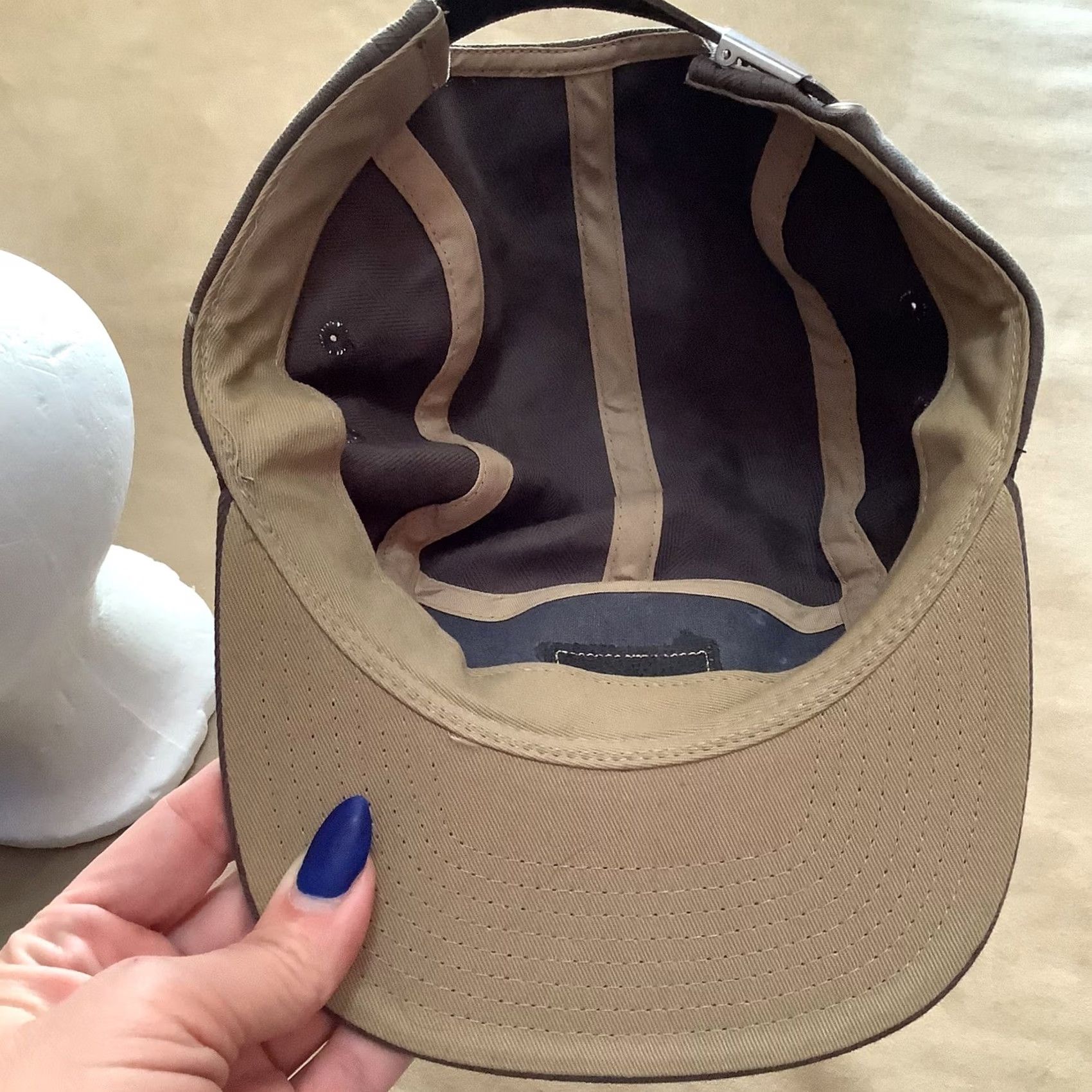 Vintage Goose Island Beer Brewing Company Logo Adjustable Baseball Cap Gray Mens Casual Travel One Size Size ONE SIZE - 5 Thumbnail