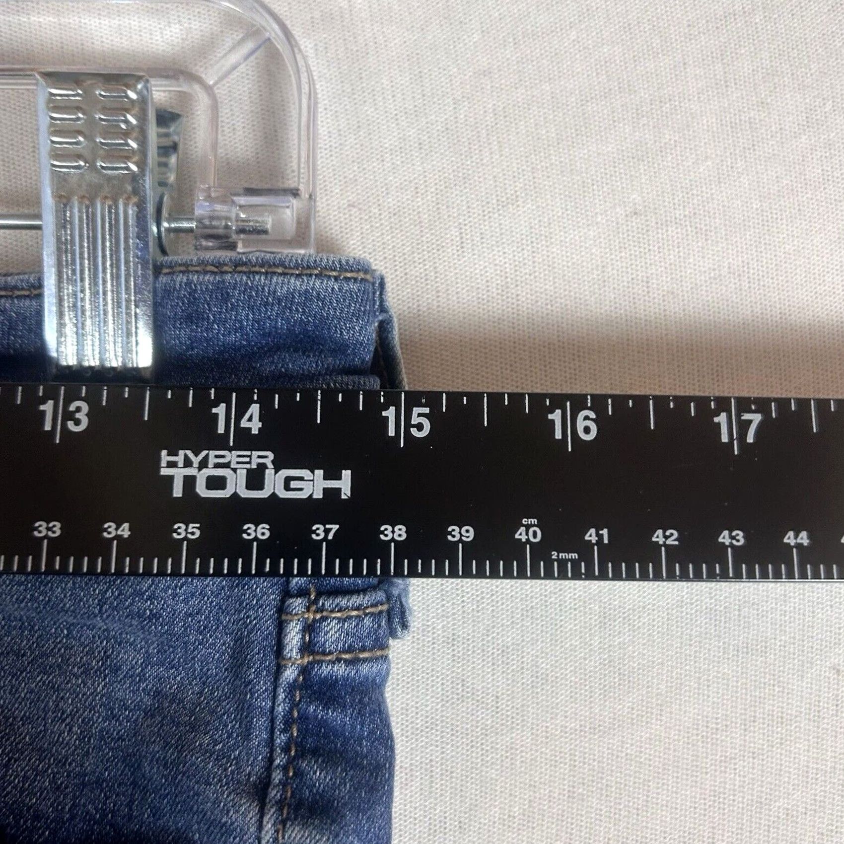 Old Navy Old Navy Rockstar Jeans Women's Size 6 Reg Skinny Stretch Distressed Blue Denim 5-Pocket Closure Zip Waist Mid Rise Regular Fit Clothing Jeans Womens Size 28" / US 6 / IT 42 - 6 Thumbnail
