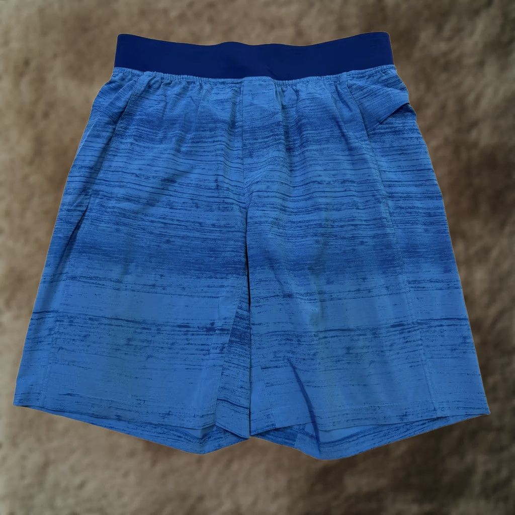 Lululemon Lululemon Shorts Mens Large Blue Striped 9 Inch Athletic Running Training Gym Size US 33 - 1 Thumbnail