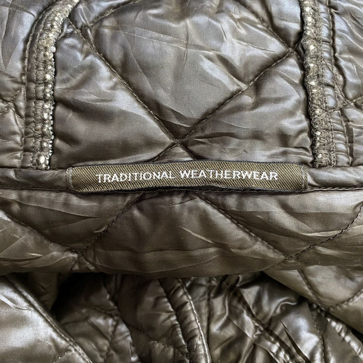 Traditional Weatherwear TRADITIONAL WEATHERWEAR Scotland Brand Qulited Hooded Size US M / EU 48-50 / 2 - 3 Thumbnail