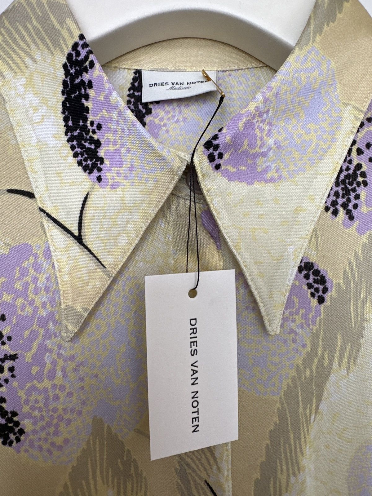 Helio Long-Sleeve Collared Floral Blouse
