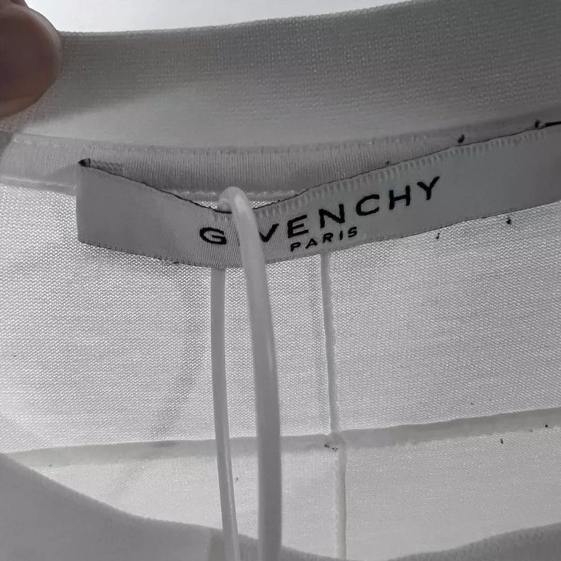Givenchy Givenchy Five Star Short Sleeve T-Shirt Classic Five Star Size US M / EU 48-50 / 2 - 3 Thumbnail