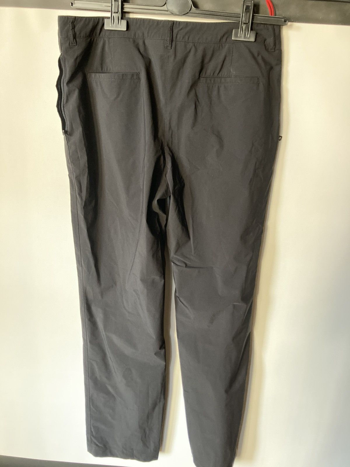 Prada Prada Nylon Pants Size US 32 / EU 48 - 2 Thumbnail