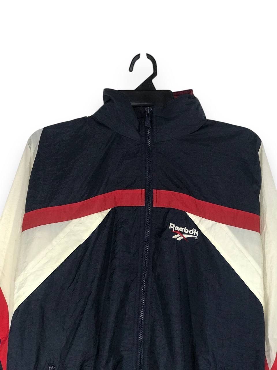 Reebok vintage reebok windbreaker big logo Size US M / EU 48-50 / 2 - 3 Thumbnail