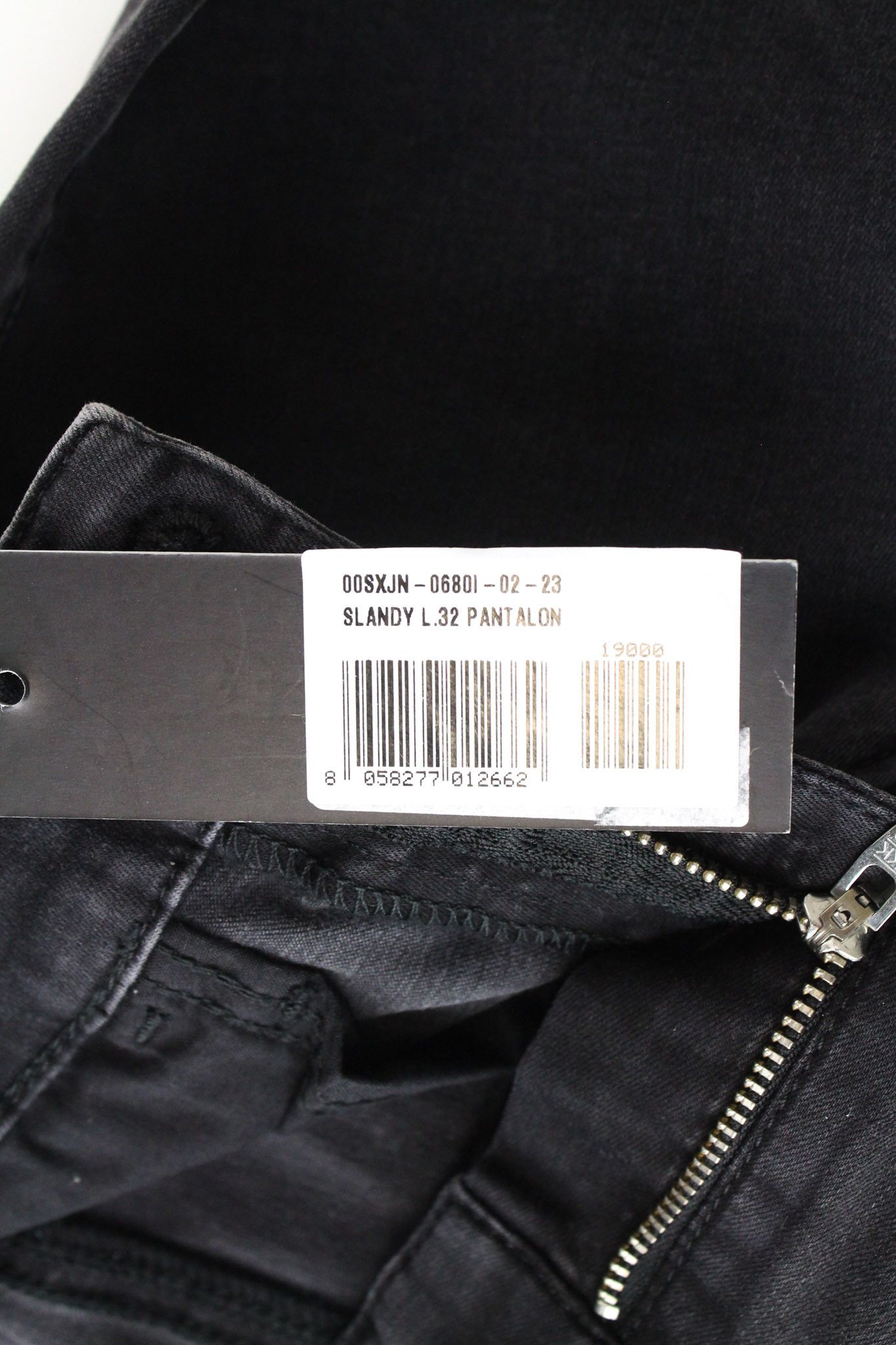 Diesel SLANDY 0680I W23/L32 Girls Black Stretch Jeans 70061 Size 23" - 7 Thumbnail