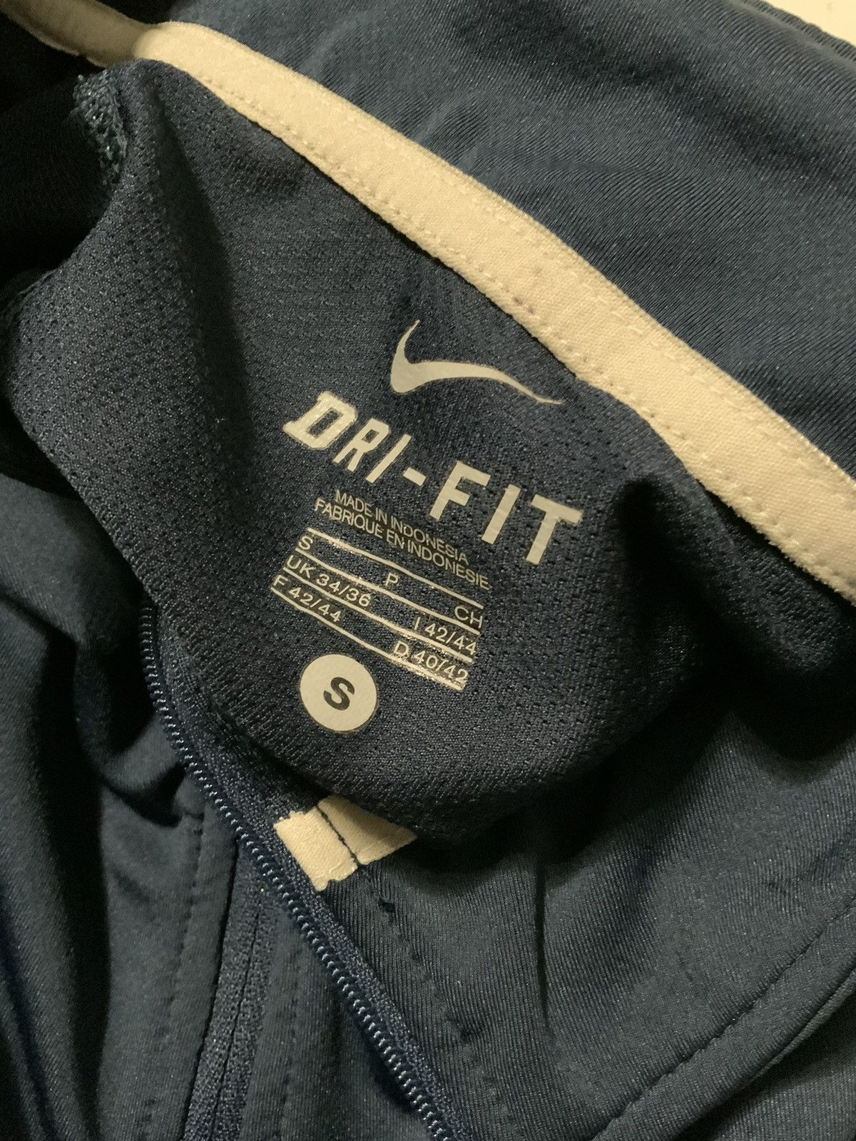 NCAA × Nike Nike Arizona Wildcats Club Volleyball Team 1/4 Zip Pullover Size US S / EU 44-46 / 1 - 6 Thumbnail