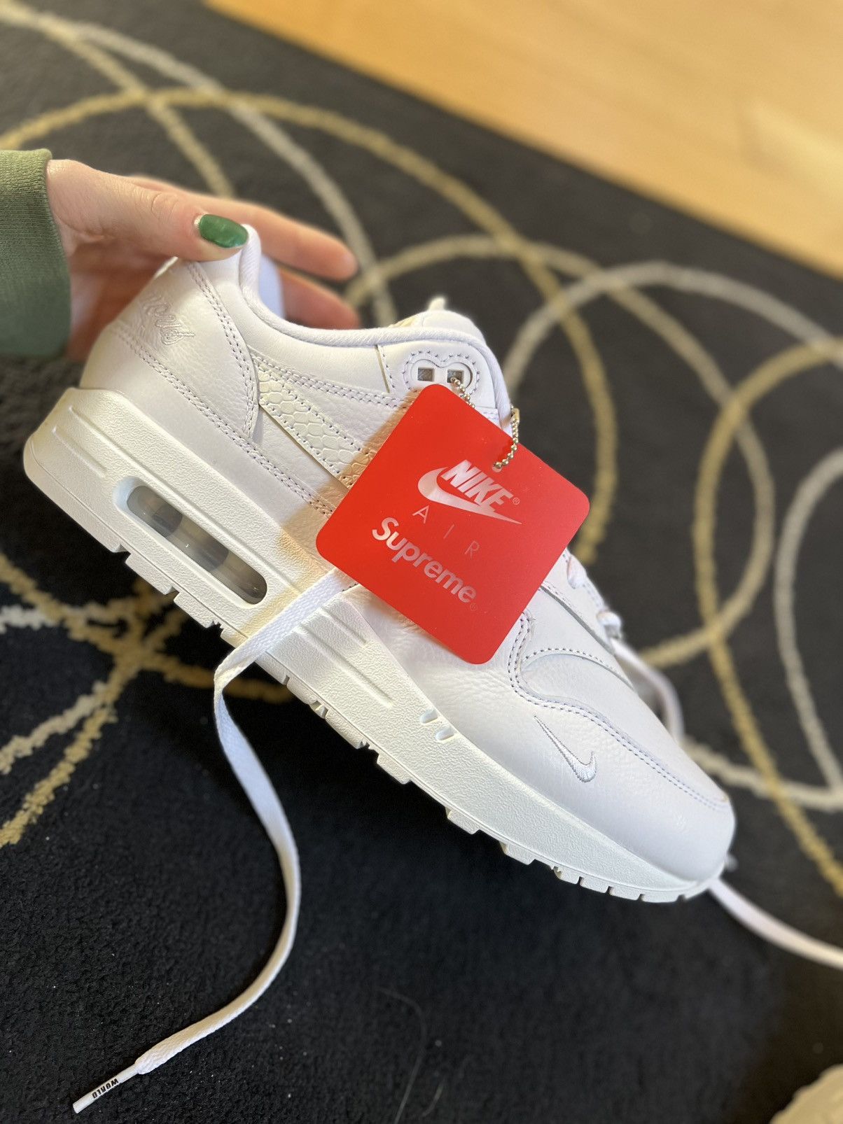 Nike × Supreme Supreme x Nike Air Max 1 (SS25) Size US 10 / EU 43 - 3 Thumbnail