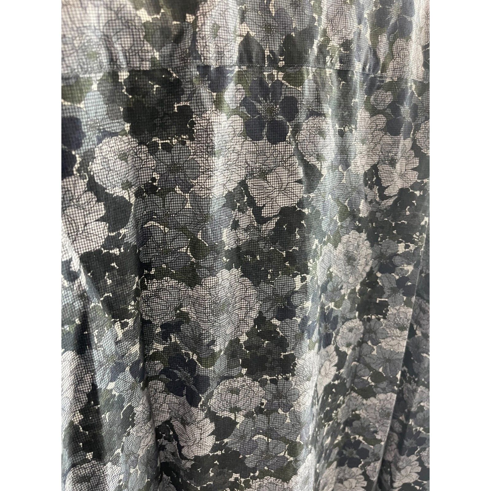 BUGATCHI BUGATCHI FLORAL BUTTON UP SHAPED FIT SHIRT NAVY SZ XL (LABEL Size US XL / EU 56 / 4 - 8 Thumbnail