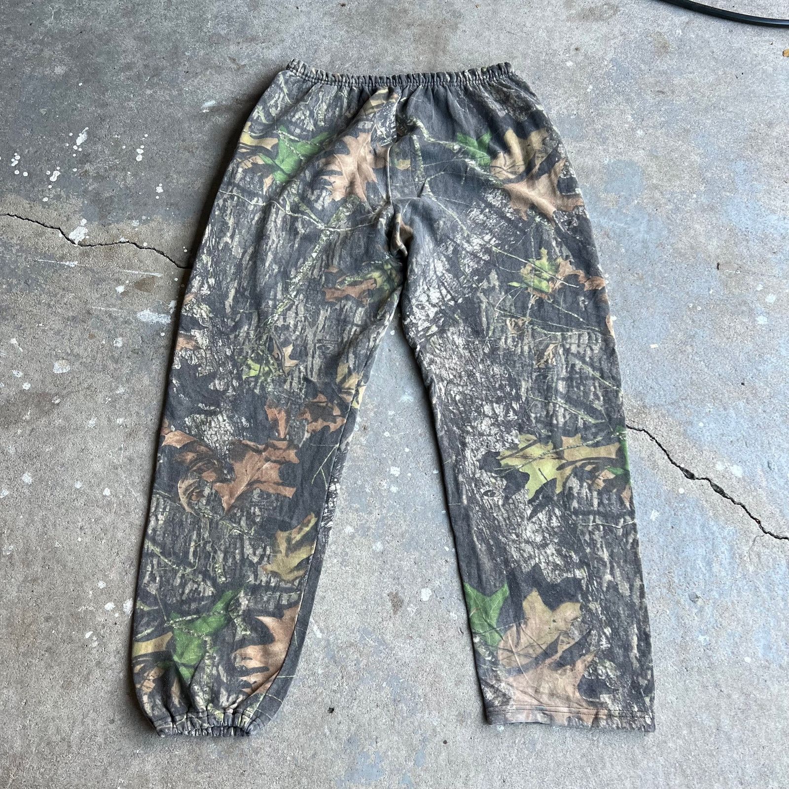 Jerzees × Vintage Vintage realtree camo jerzees essential blank sweatpants Size US 33 - 4 Thumbnail