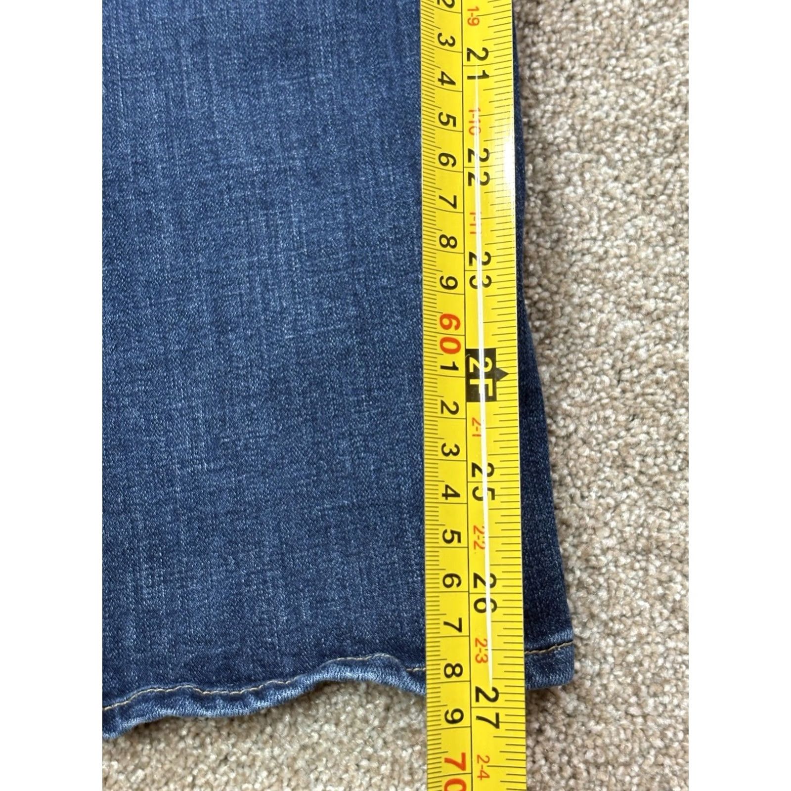 Levi's VINTAGE Levi’s Women’s Classic Straight Jeans Shirt? Size 24" / US 00 / IT 34 - 7 Thumbnail