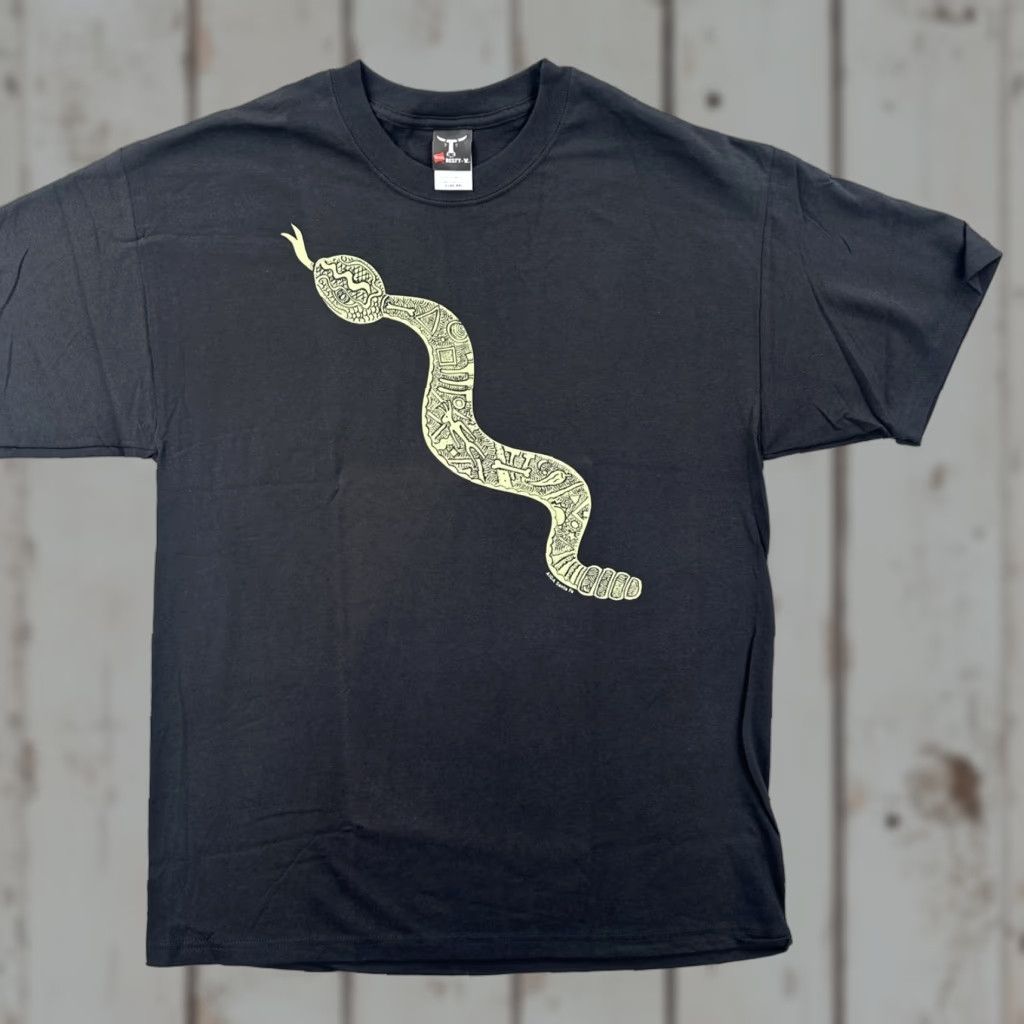 Hanes VINTAGE Hanes Beefy-T Shirt Mens Large Black Graphic Print Rattlesnake Art Short Sleeve Crew Neck All Seasons Boys Mens Size US L / EU 52-54 / 3 - 1 Thumbnail
