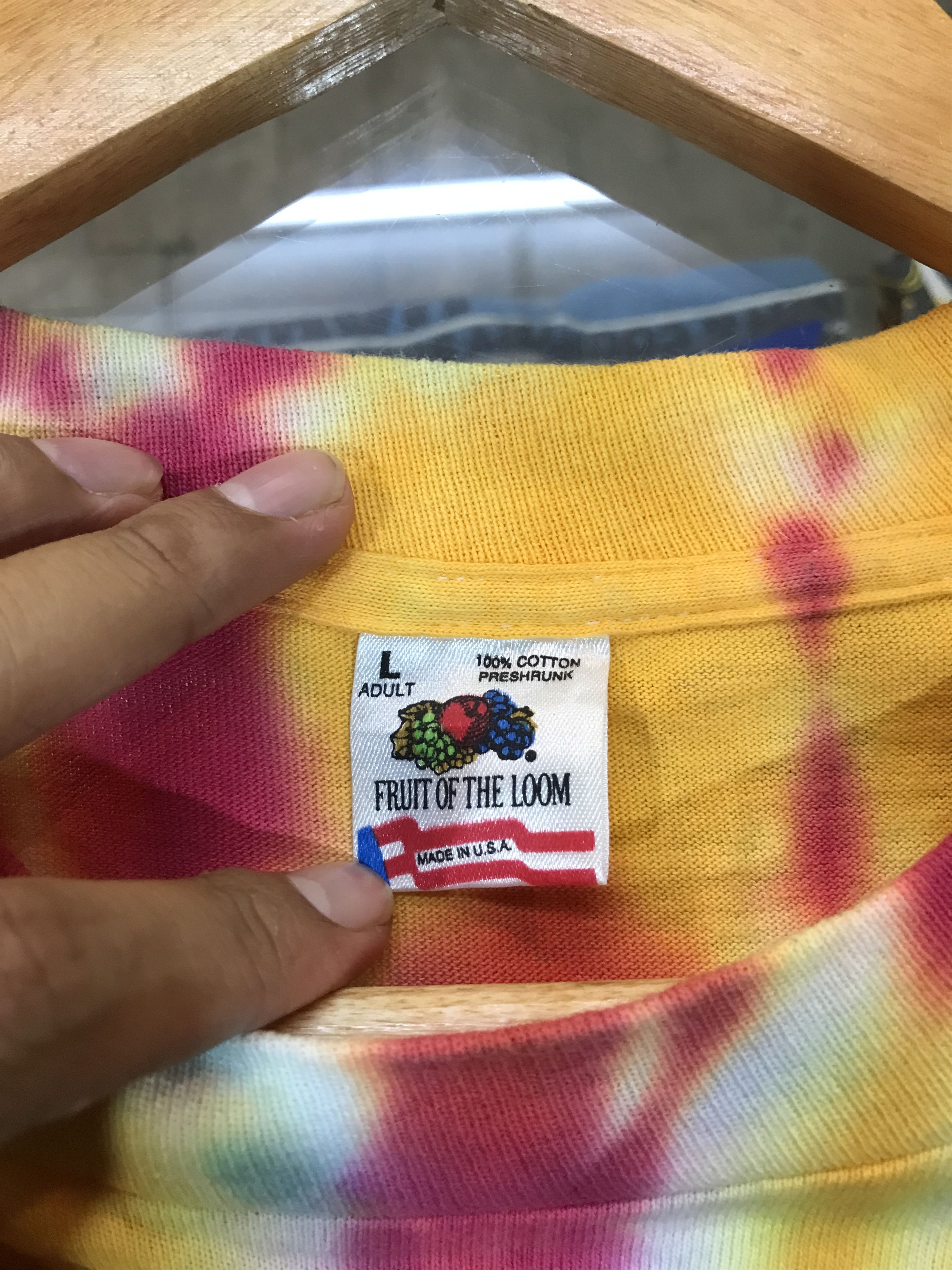 Fruit Of The Loom Vintage Lithuania Fruit Of The Loom Tye Dye Tee Size US L / EU 52-54 / 3 - 9 Thumbnail