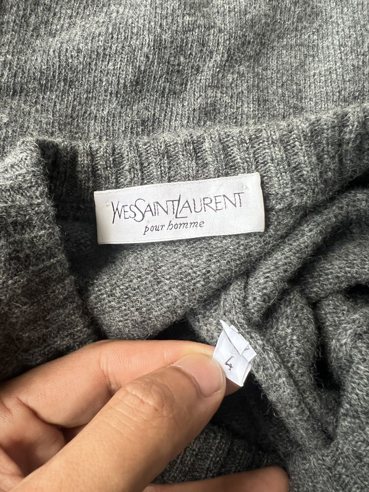 Yves Saint Laurent Yves Saint Lauren Pour Homme Cashmere Regular Fit Sweater Size US L / EU 52-54 / 3 - 6 Thumbnail