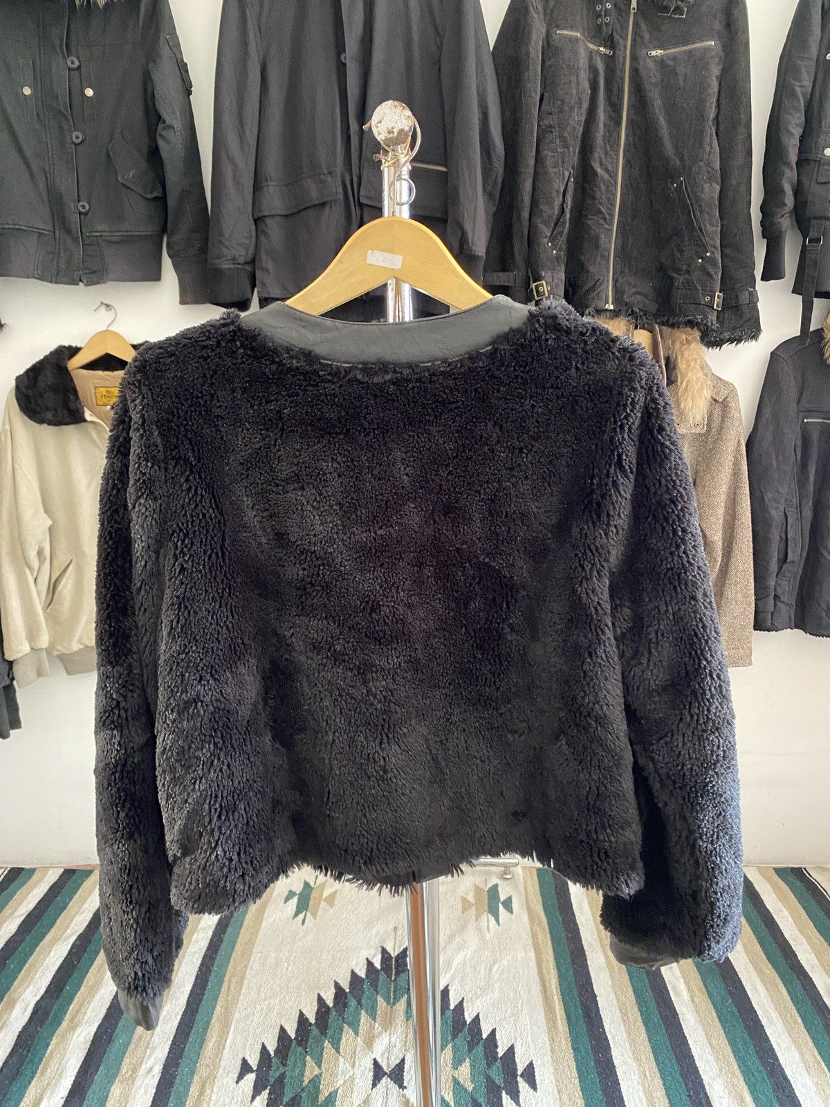 Le Grande Bleu (L.G.B.) Faux Fur Cropped Studded Jacket Dolce & Gabbana Style Y2K Size US L / EU 52-54 / 3 - 10 Thumbnail