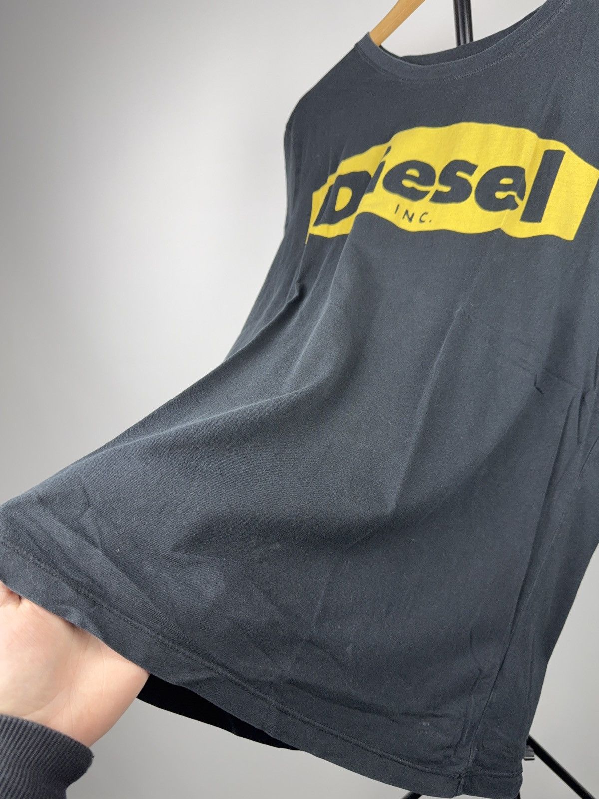 Diesel 00s Luxury Diesel Logo Retro Faded T Shirt Black Y2K Tee Size US XL / EU 56 / 4 - 11 Thumbnail
