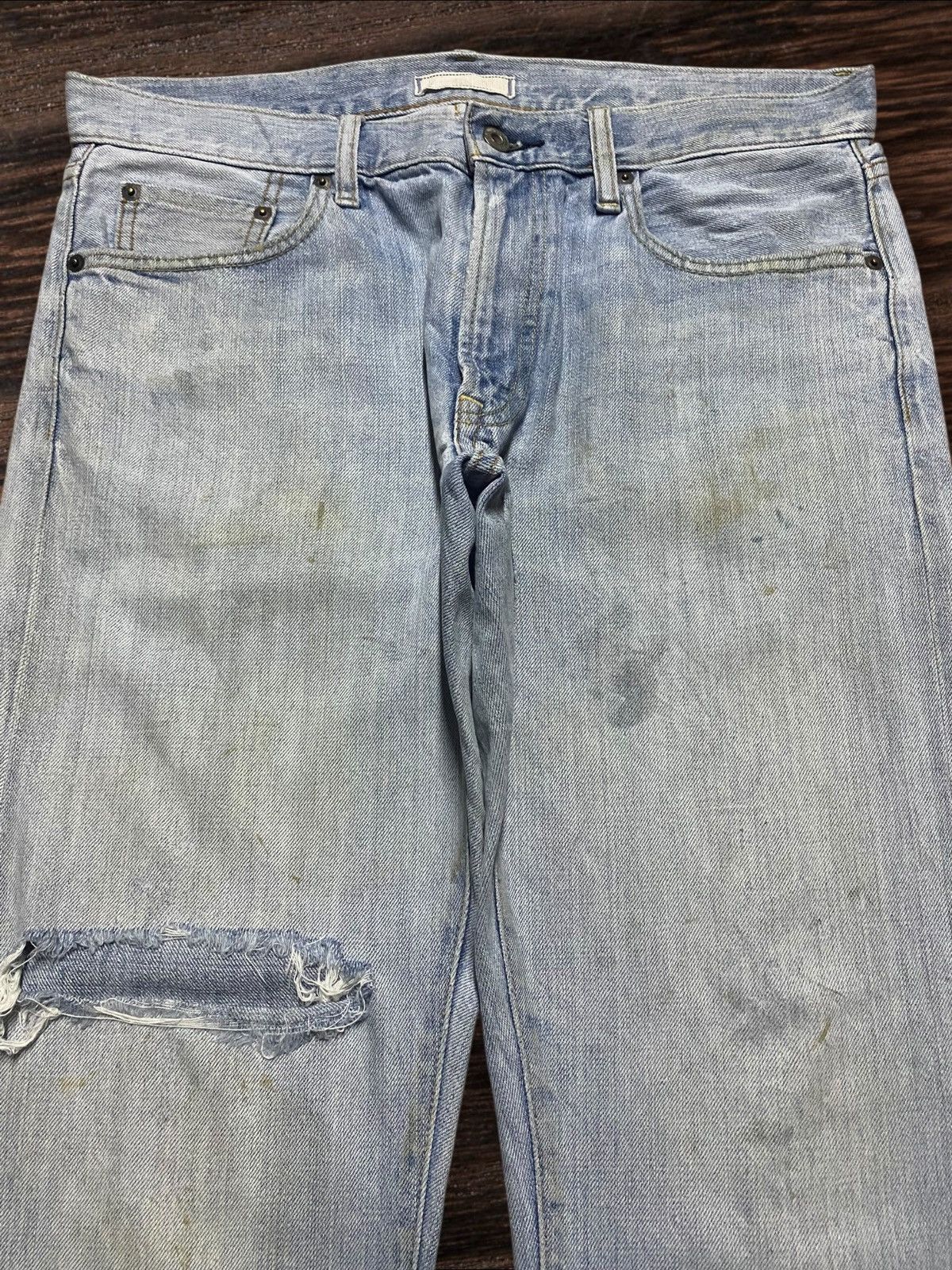Japanese Brand Vintage Japanese Brand Uniqlo Light Wash Distressed Loose Size US 34 / EU 50 - 3 Thumbnail