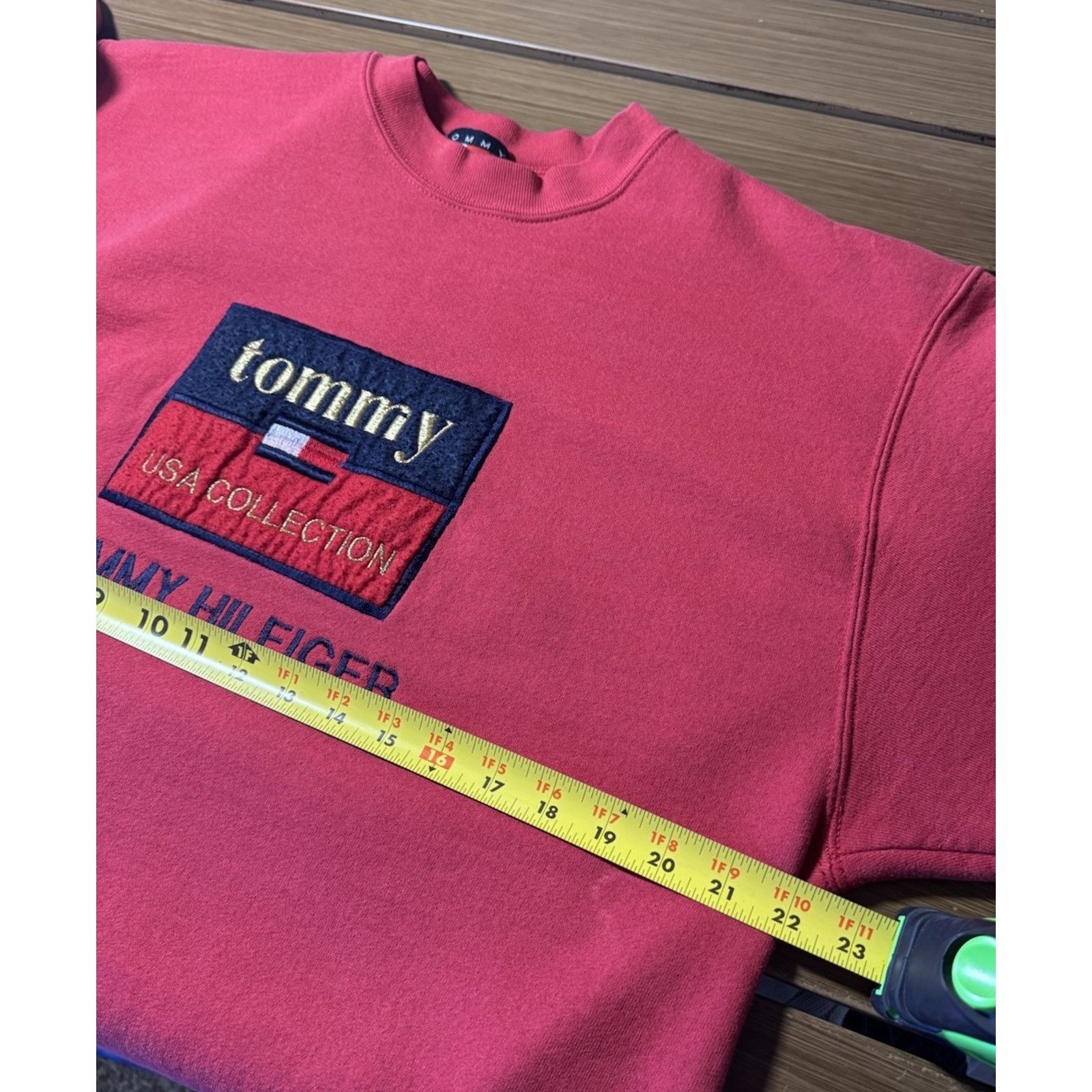 Tommy Hilfiger Vintage 1990's Tommy Hilfiger Sweatshirt Size Large Size US L / EU 52-54 / 3 - 10 Thumbnail